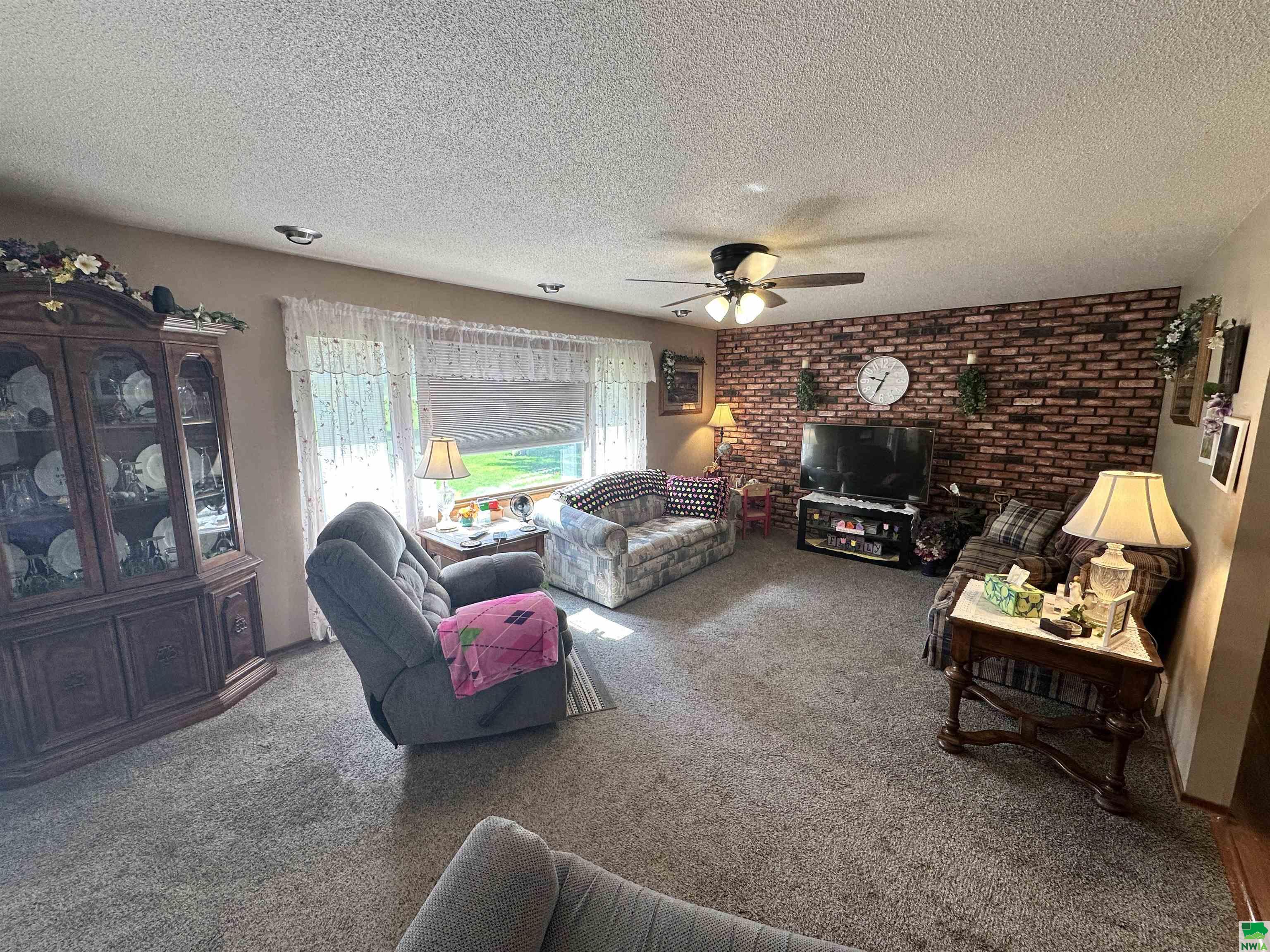 MLS #829360