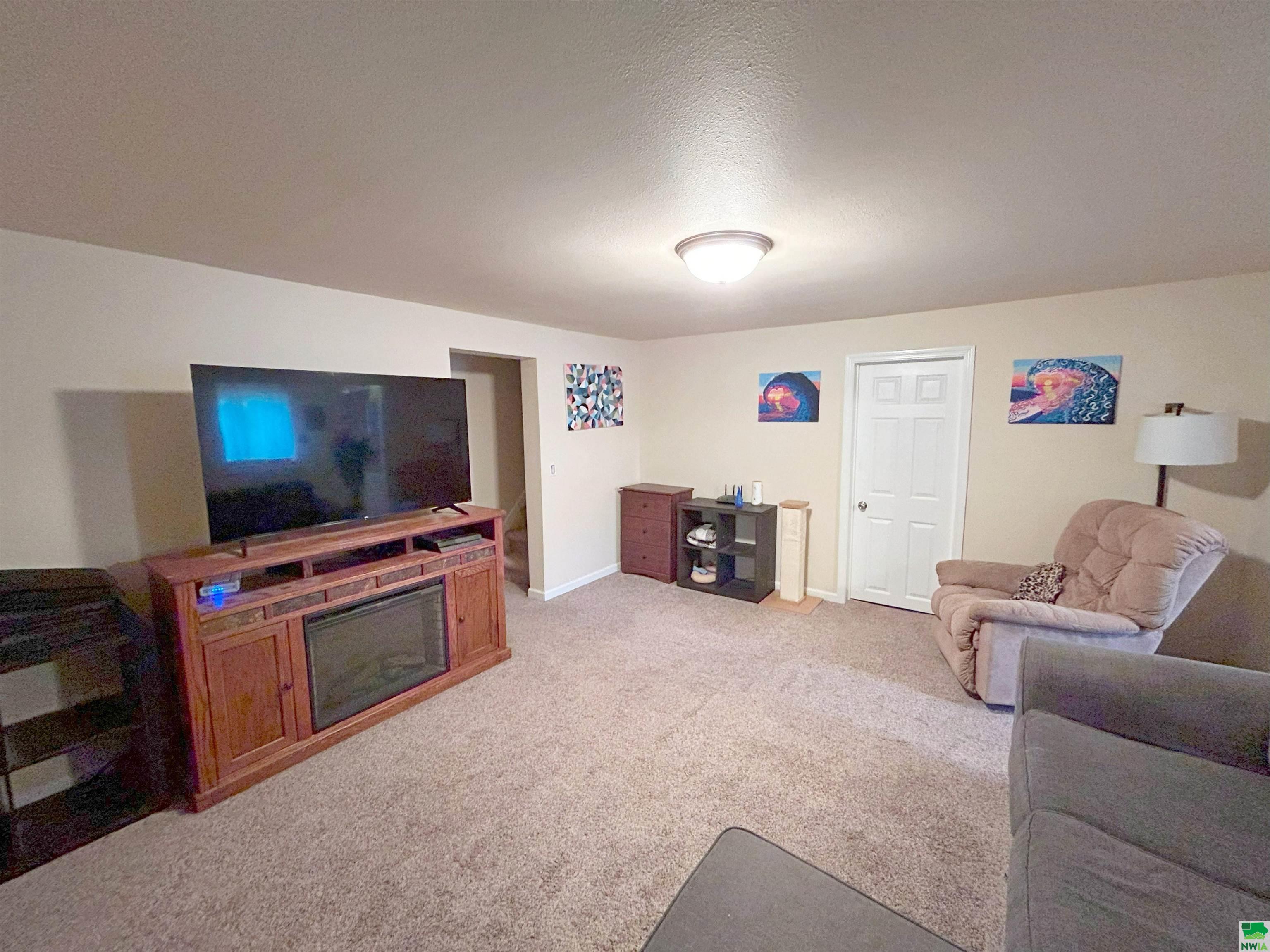 MLS #829370