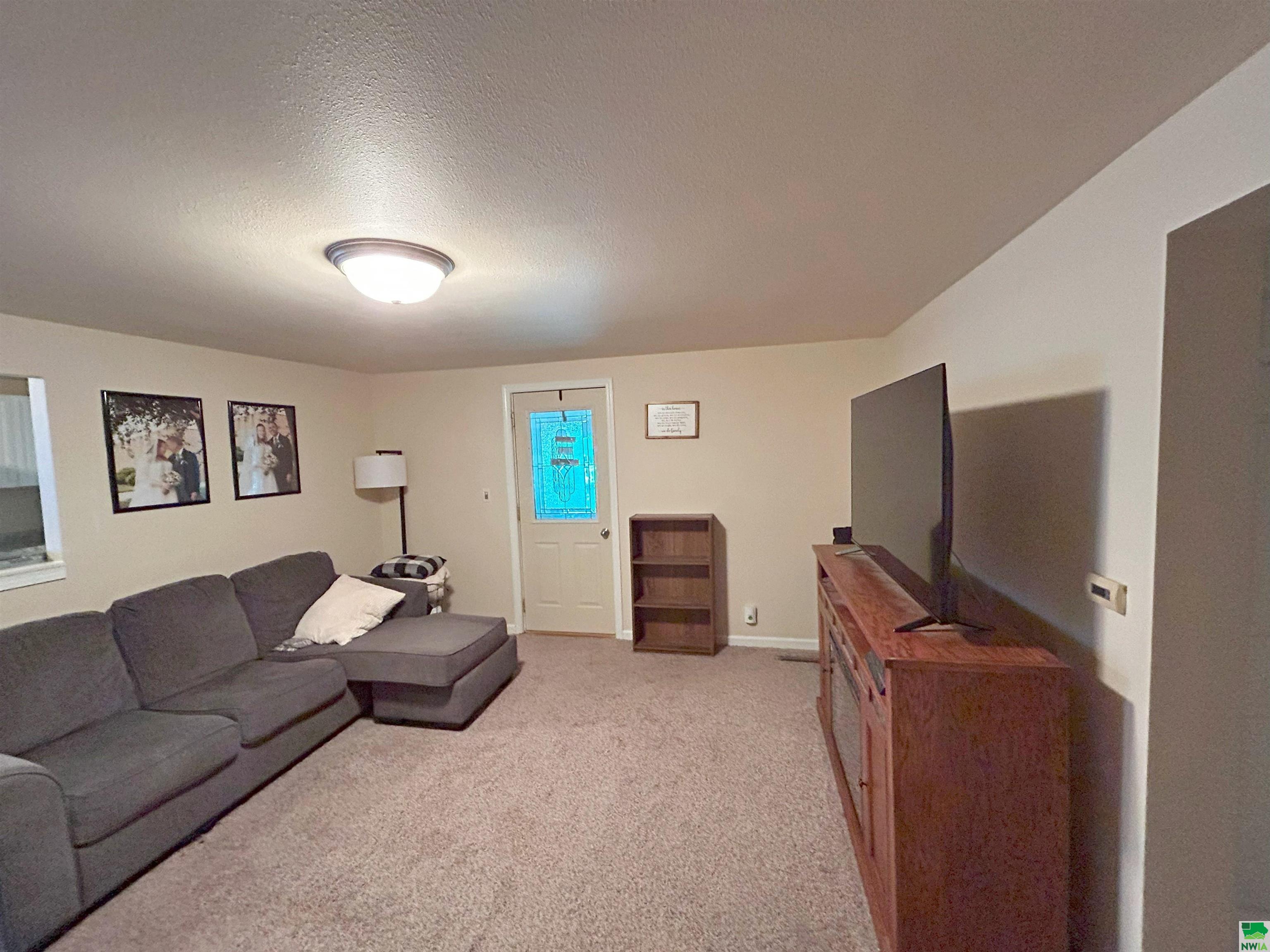 MLS #829370