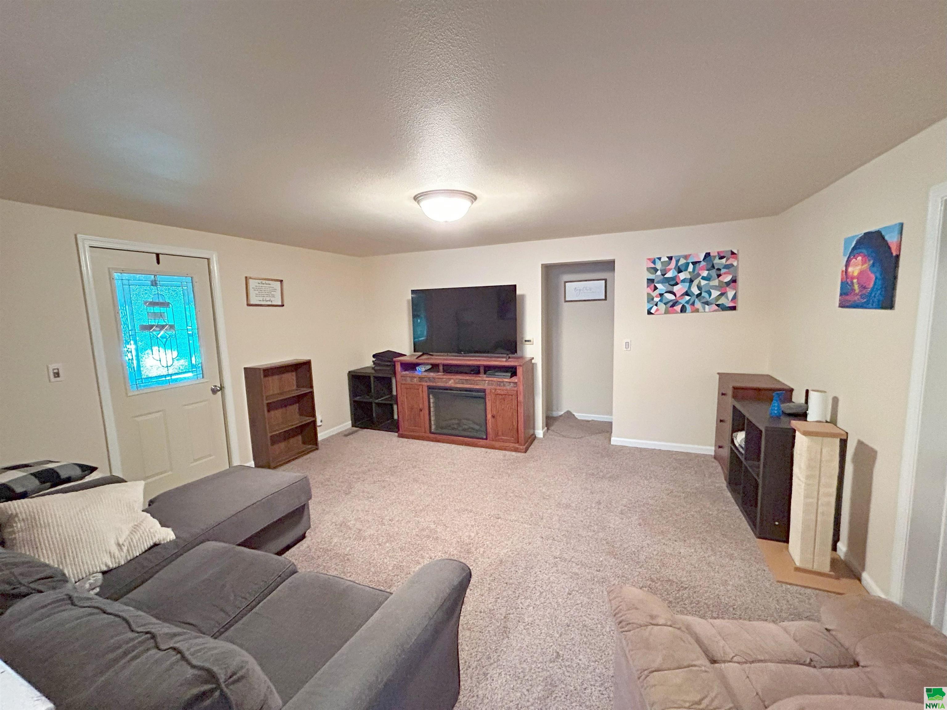 MLS #829370