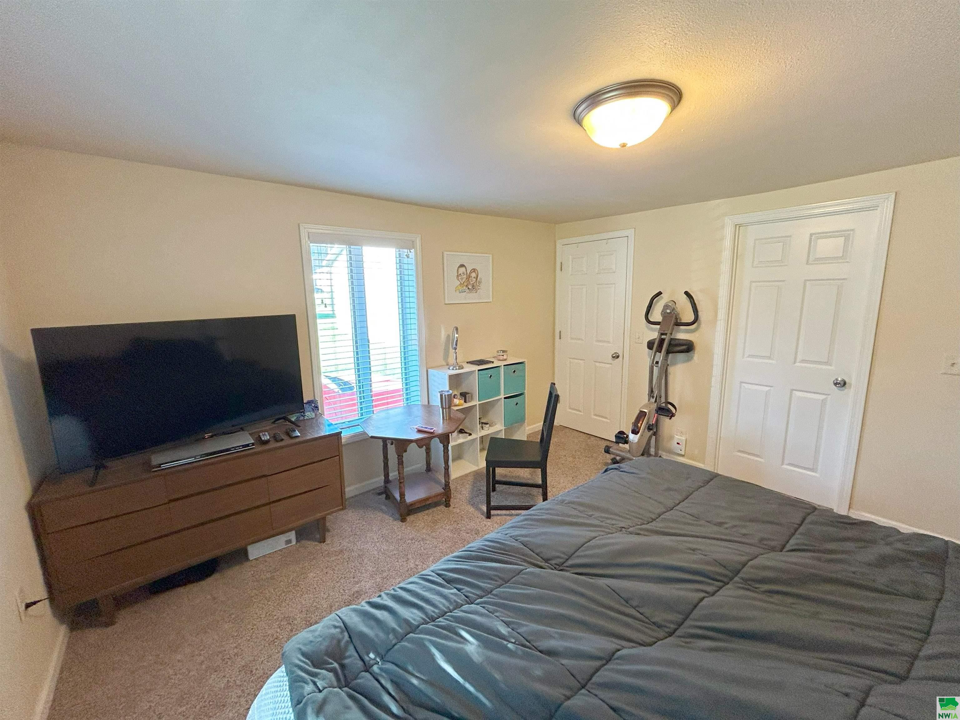 MLS #829370