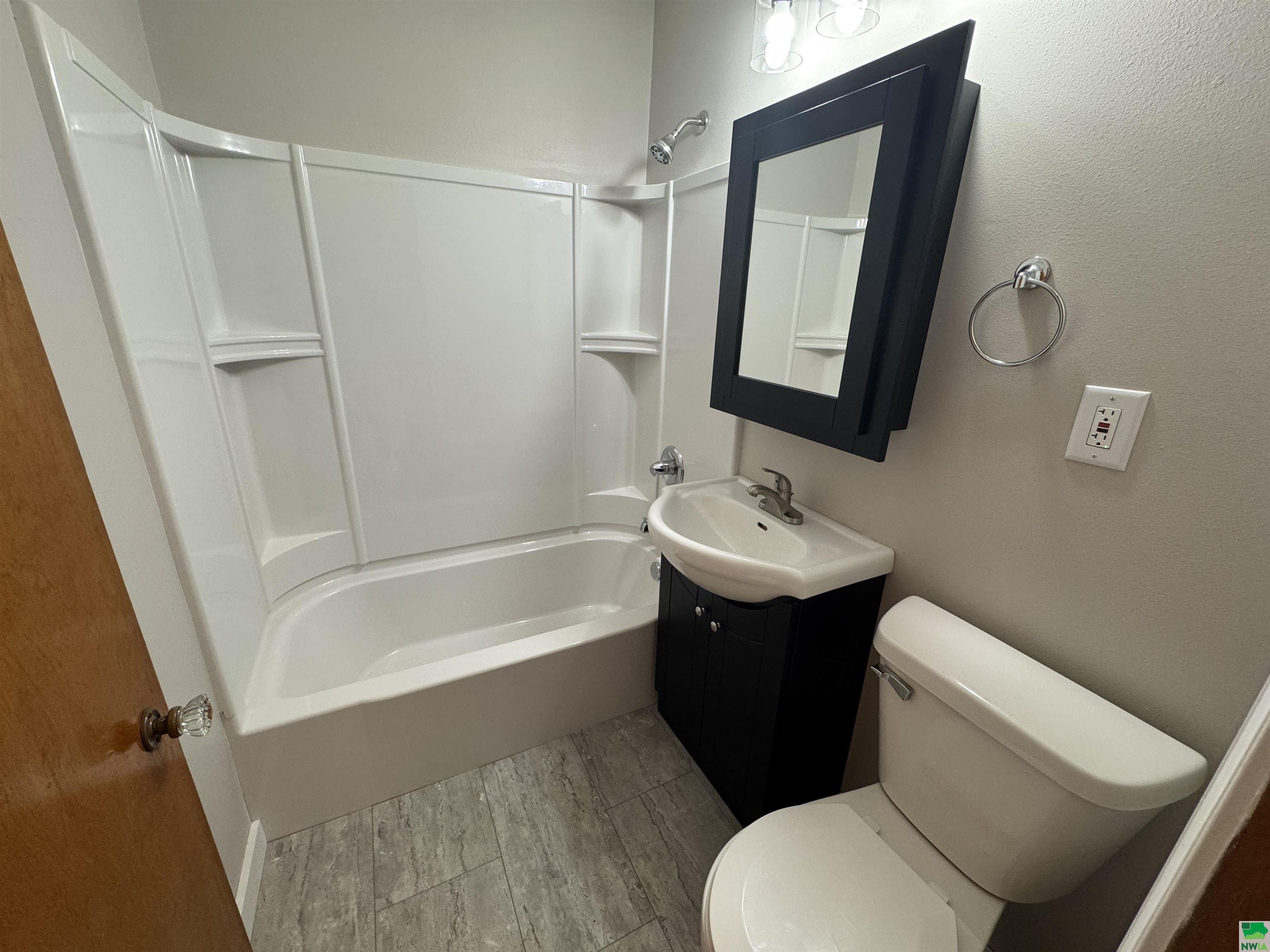 MLS #829371