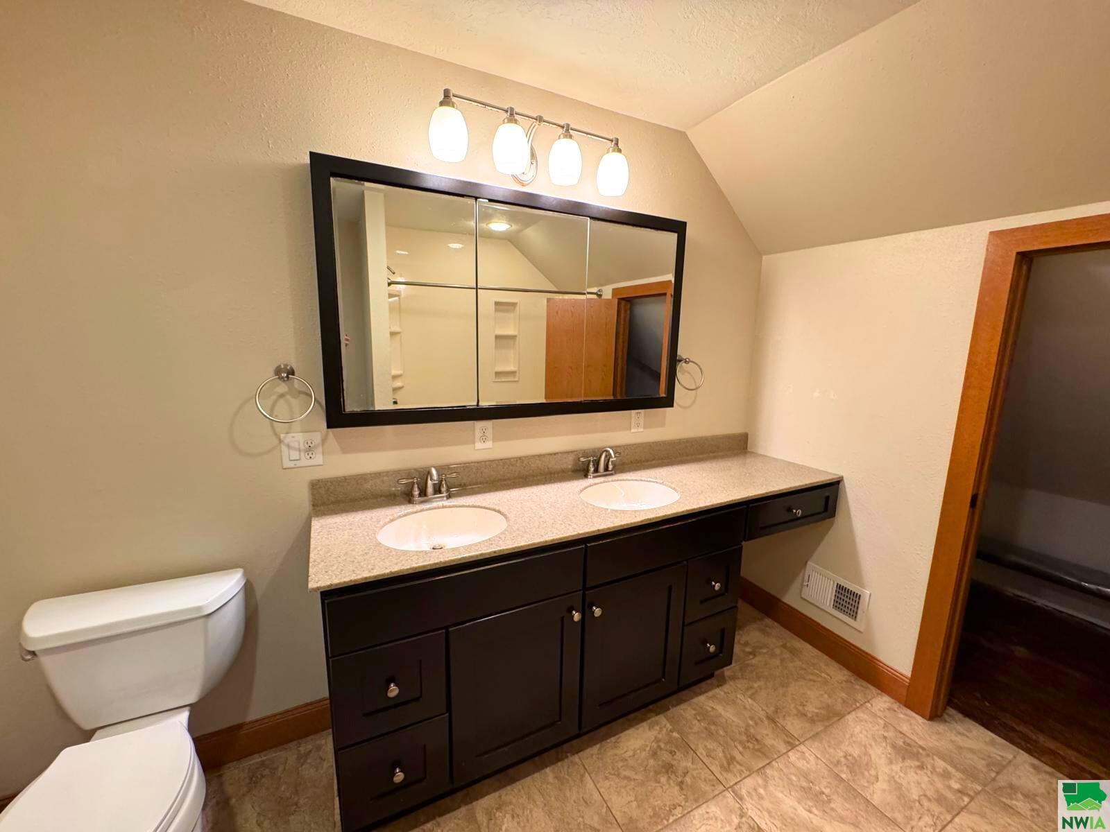MLS #829372