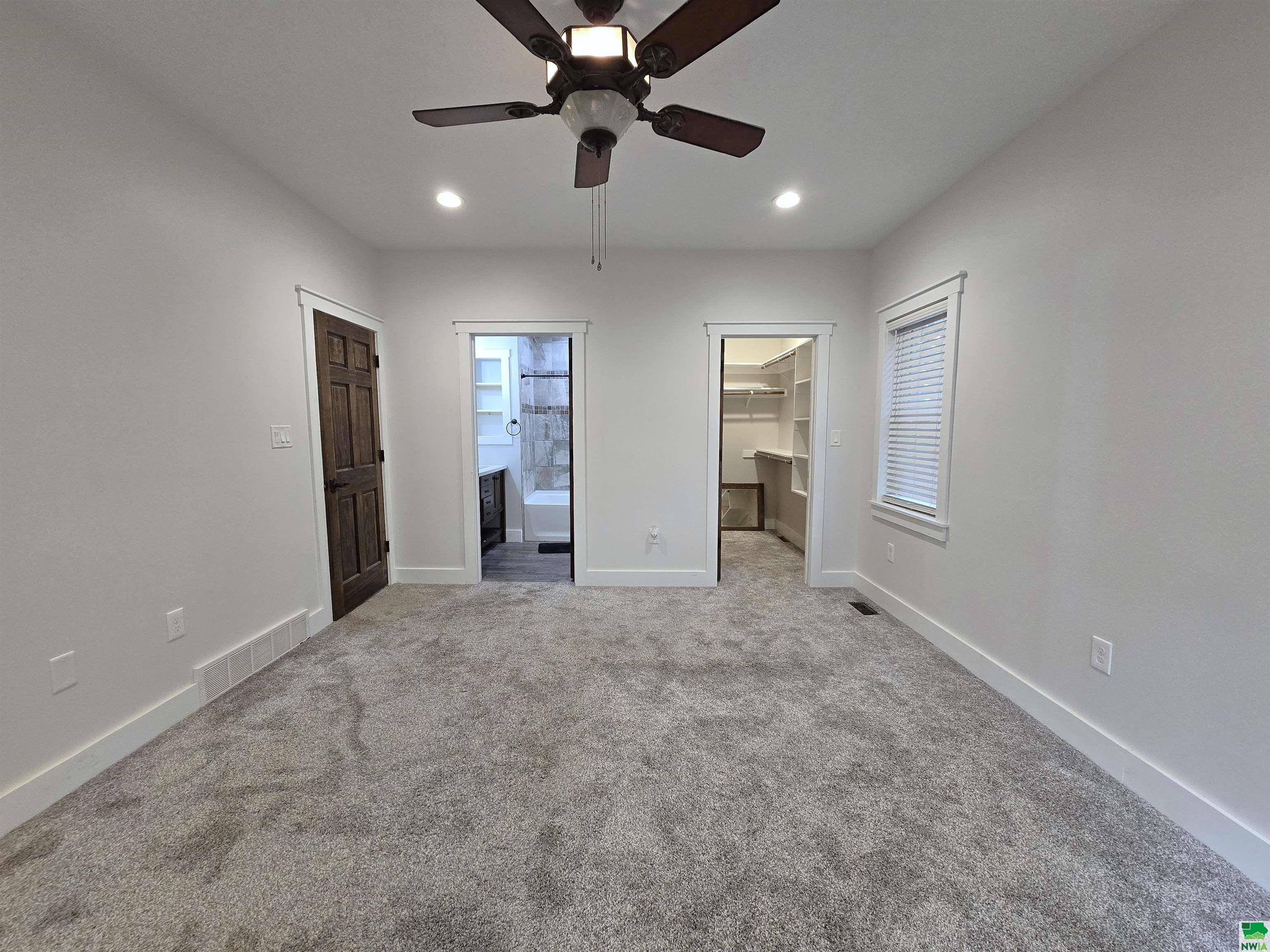 MLS #829374