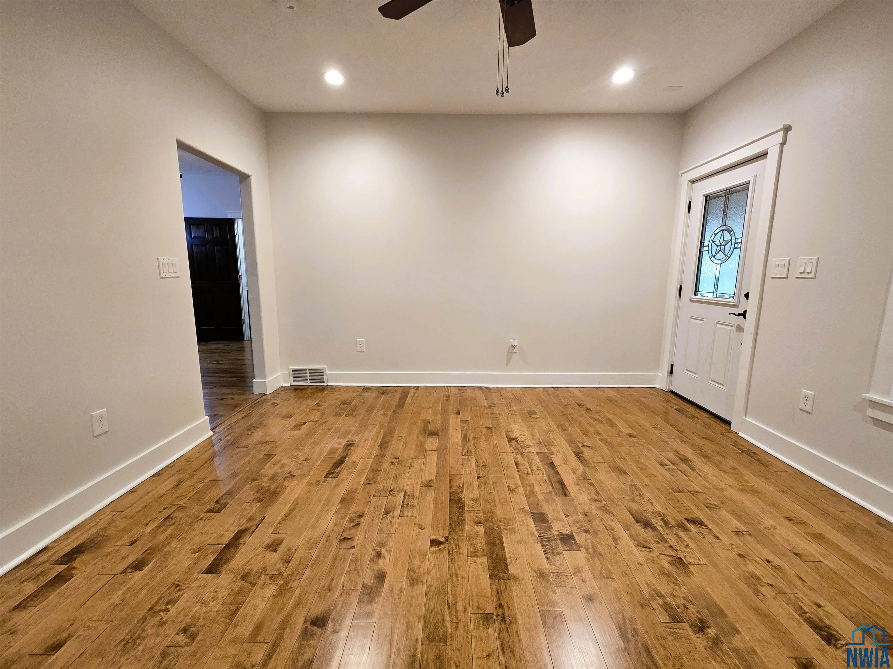 MLS #829374