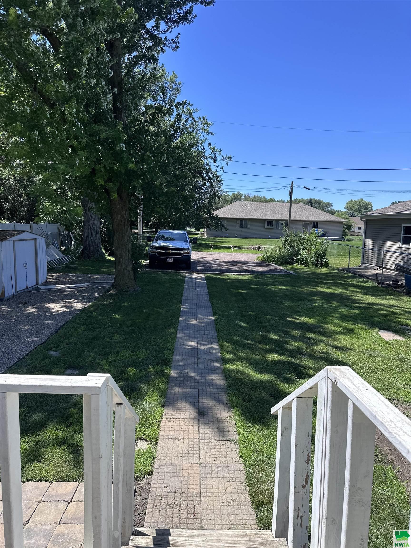MLS #829375