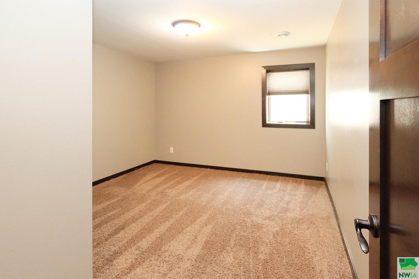 MLS #829376