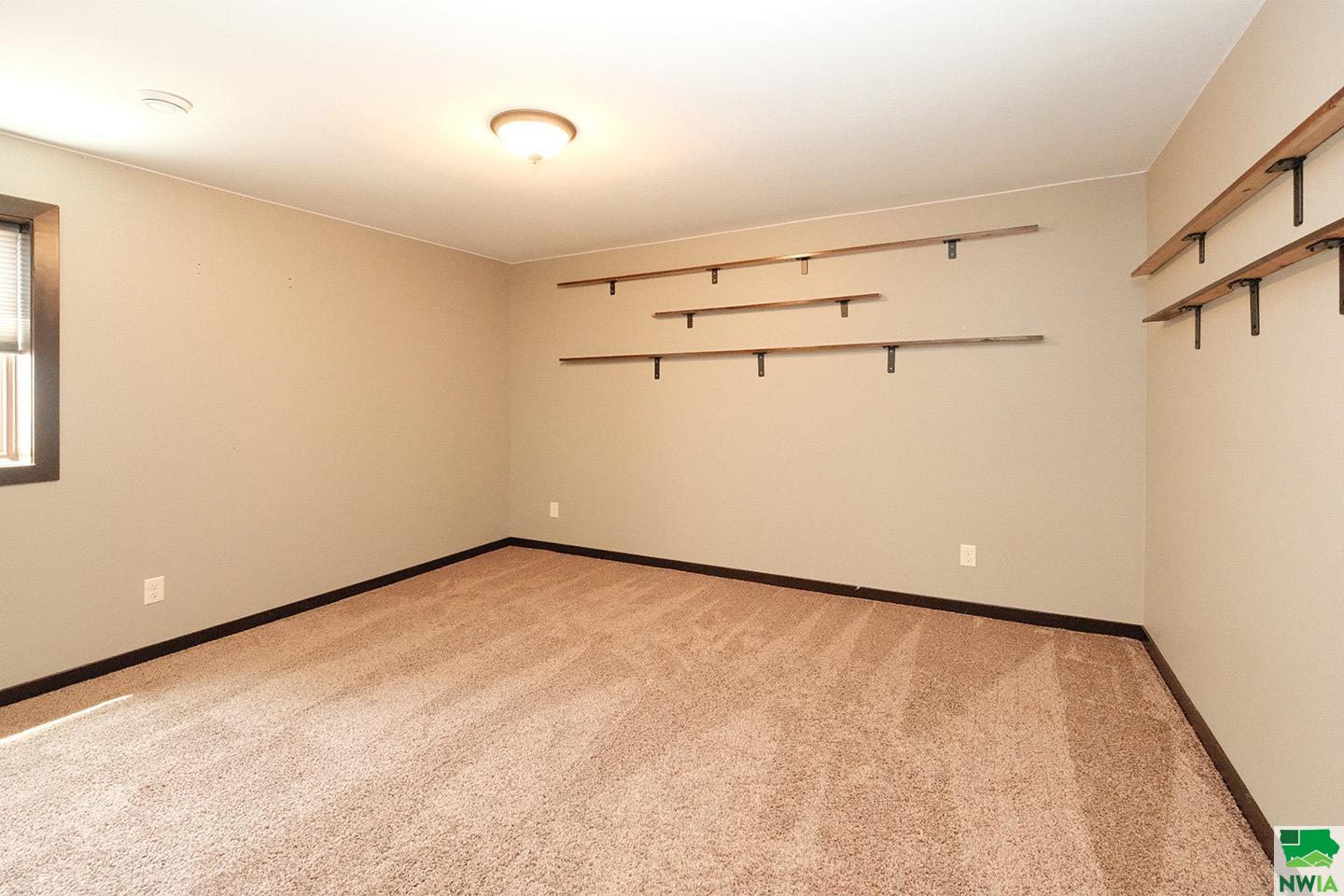MLS #829376