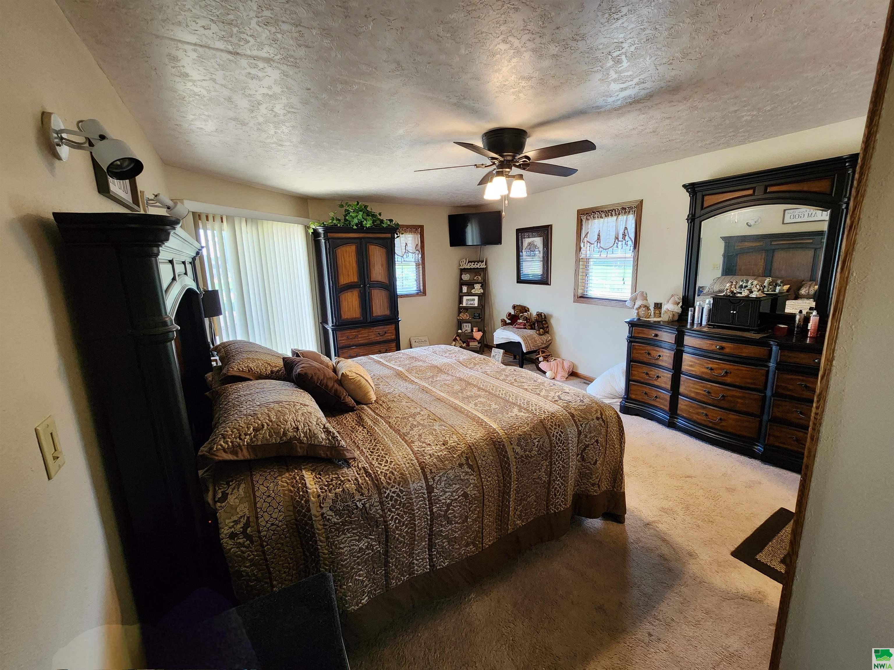 MLS #829379