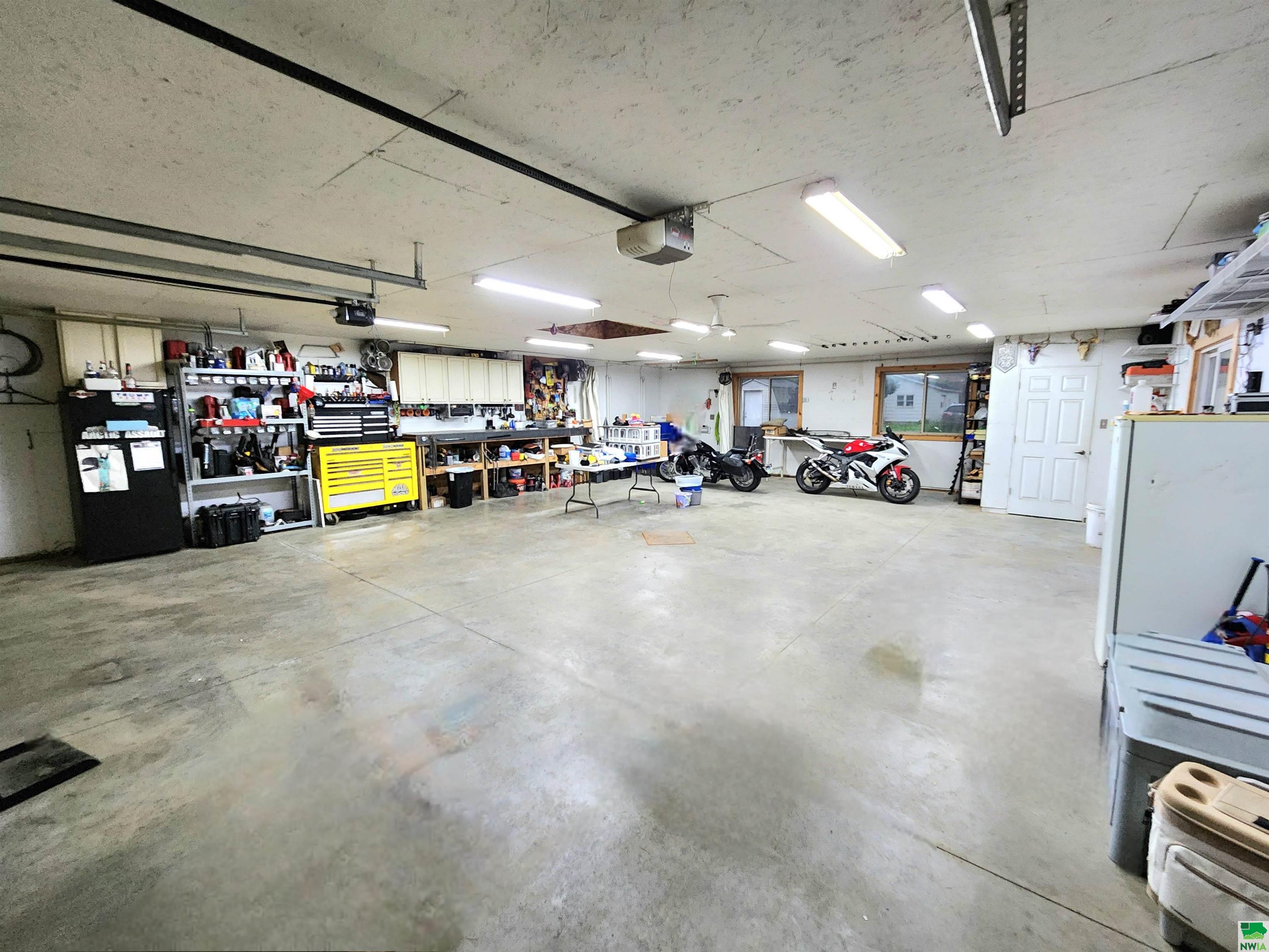 MLS #829380
