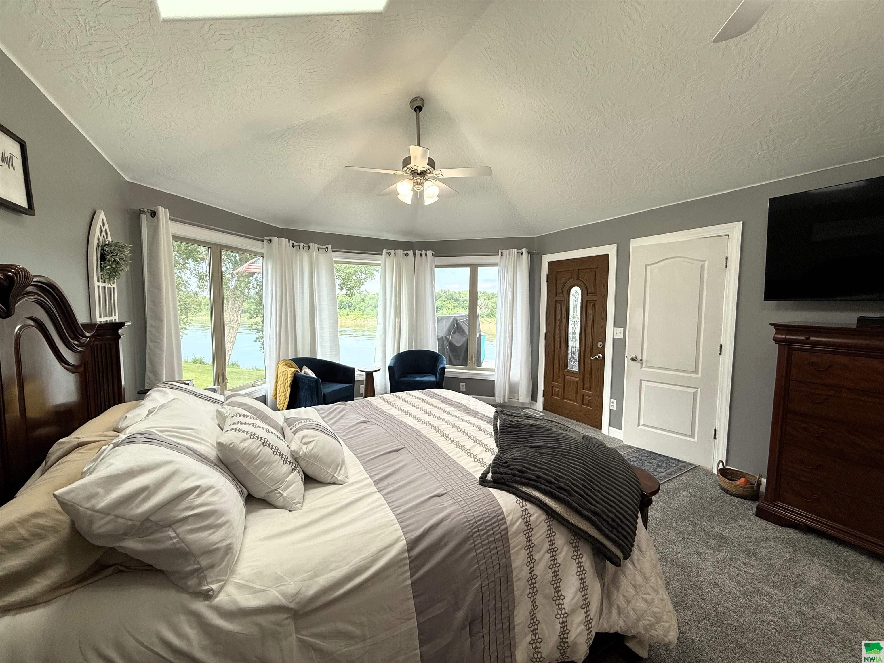 MLS #829389
