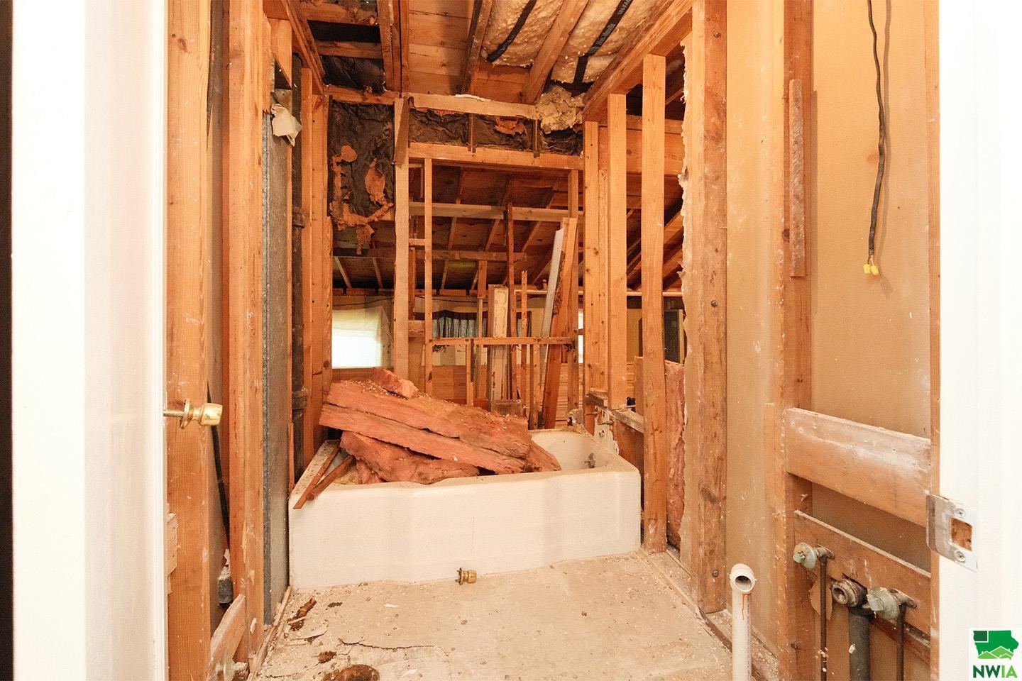 MLS #829394