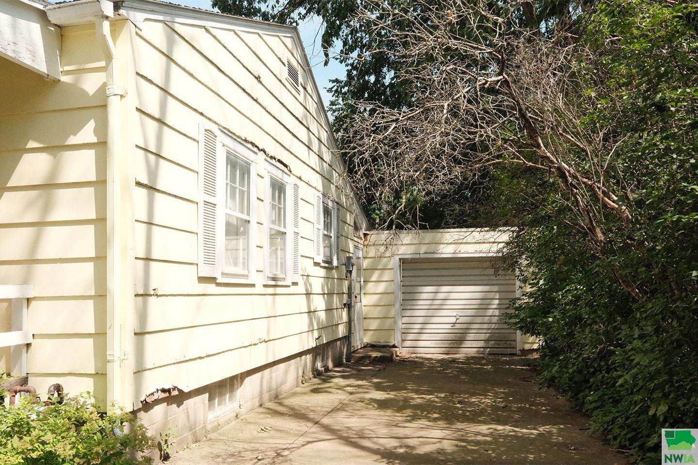 MLS #829394