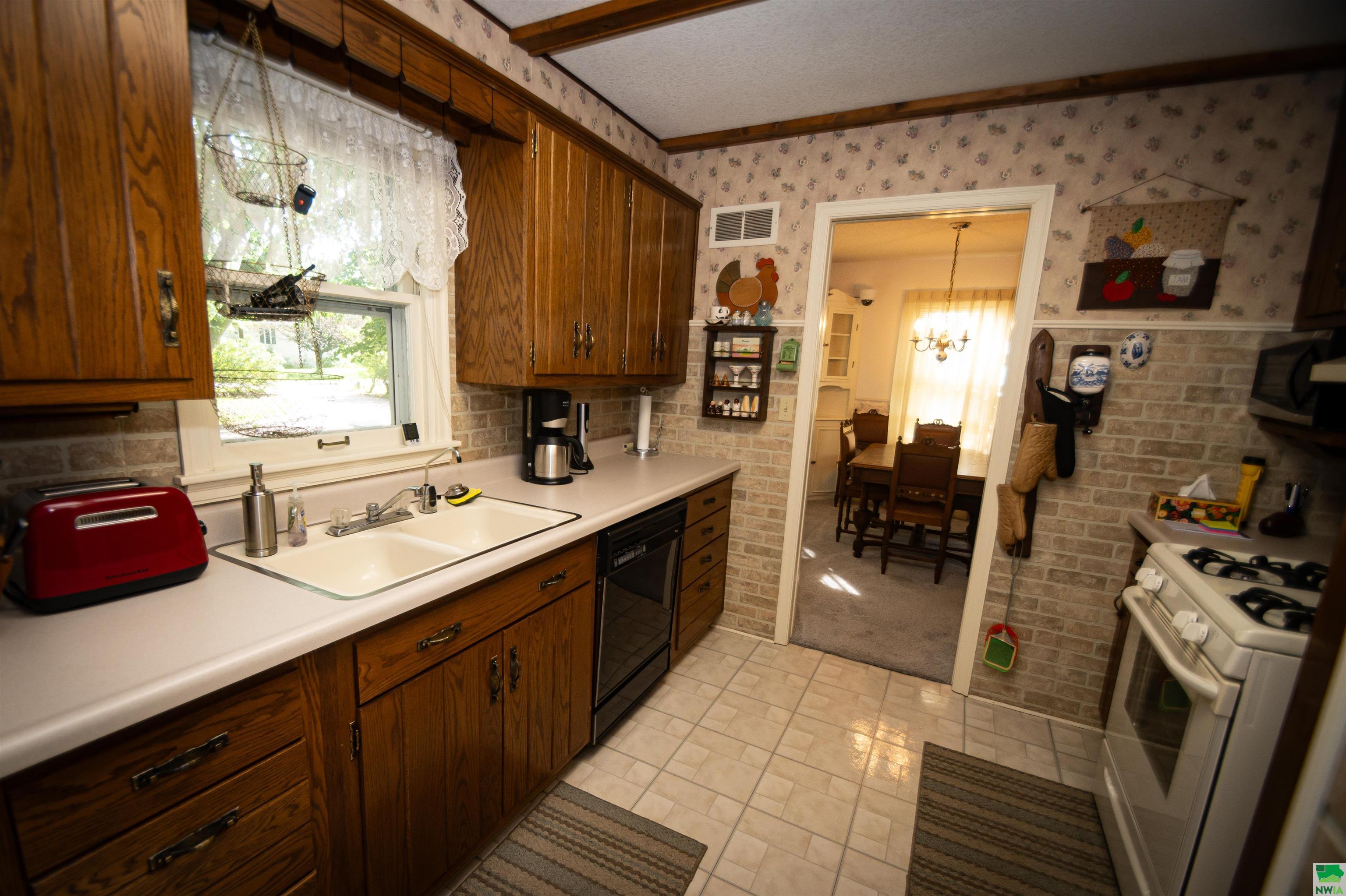 MLS #829403