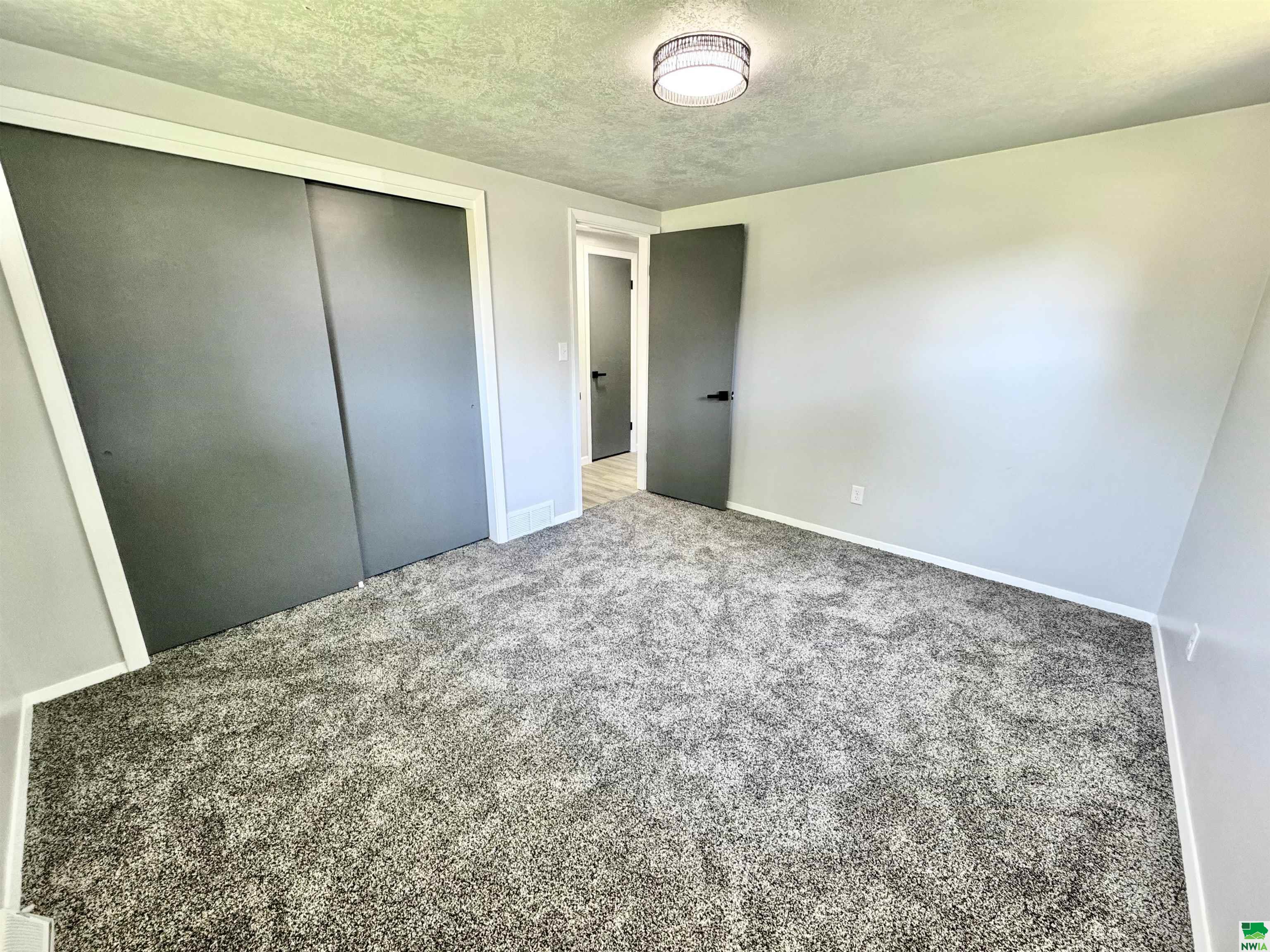 MLS #829405