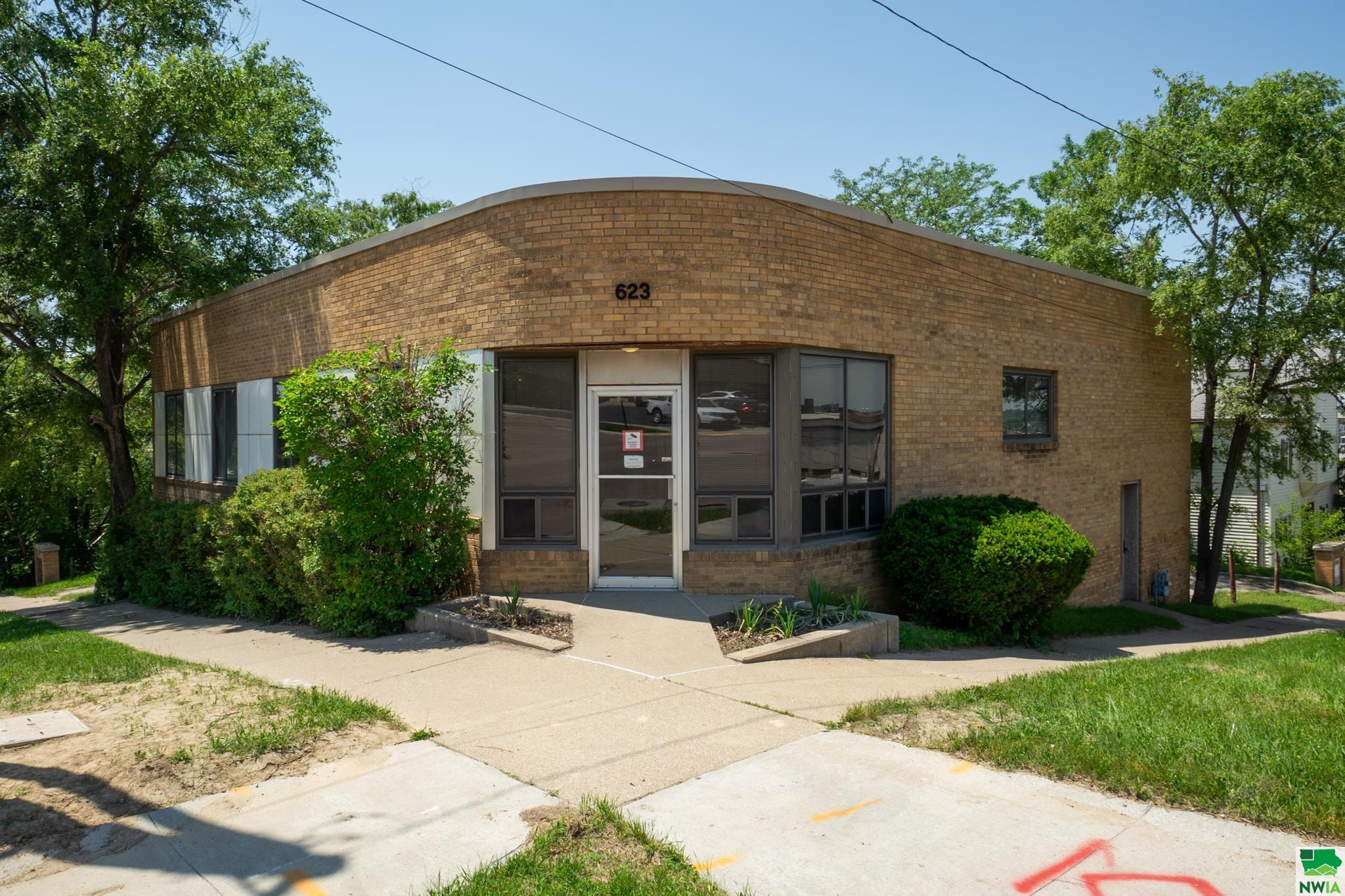 623 Jackson Street, Sioux City, IA 51101 