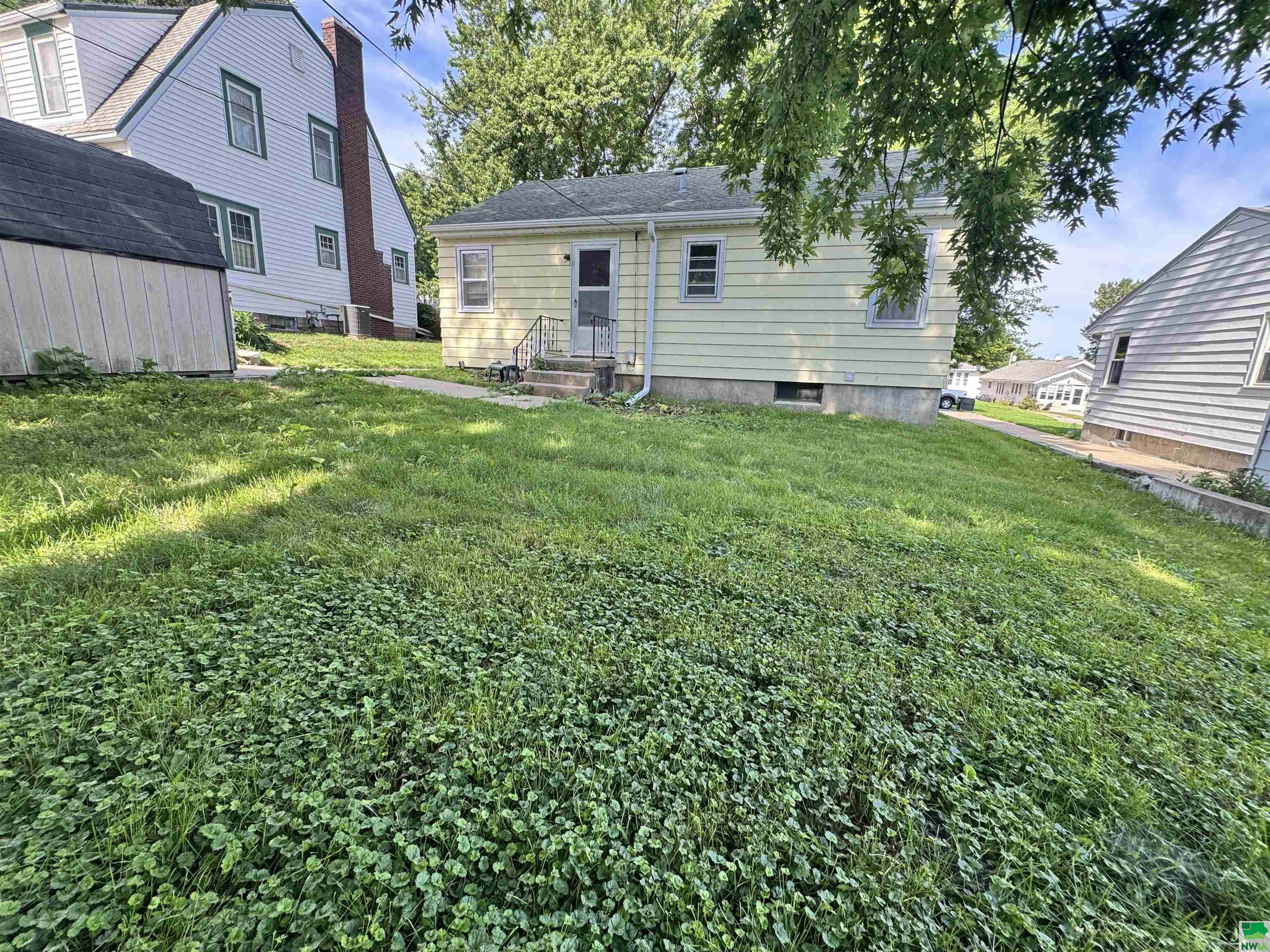 MLS #829411
