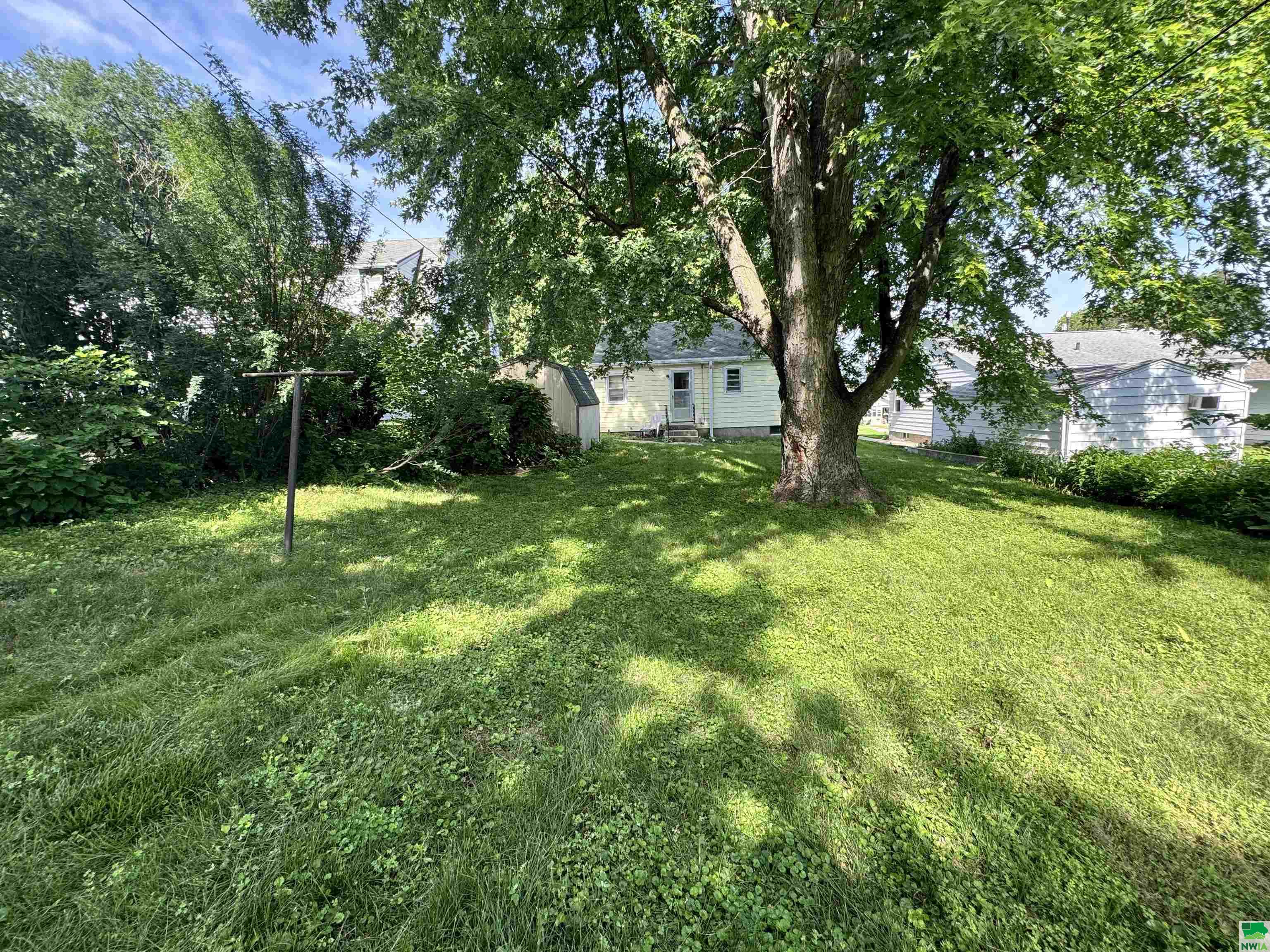 MLS #829411