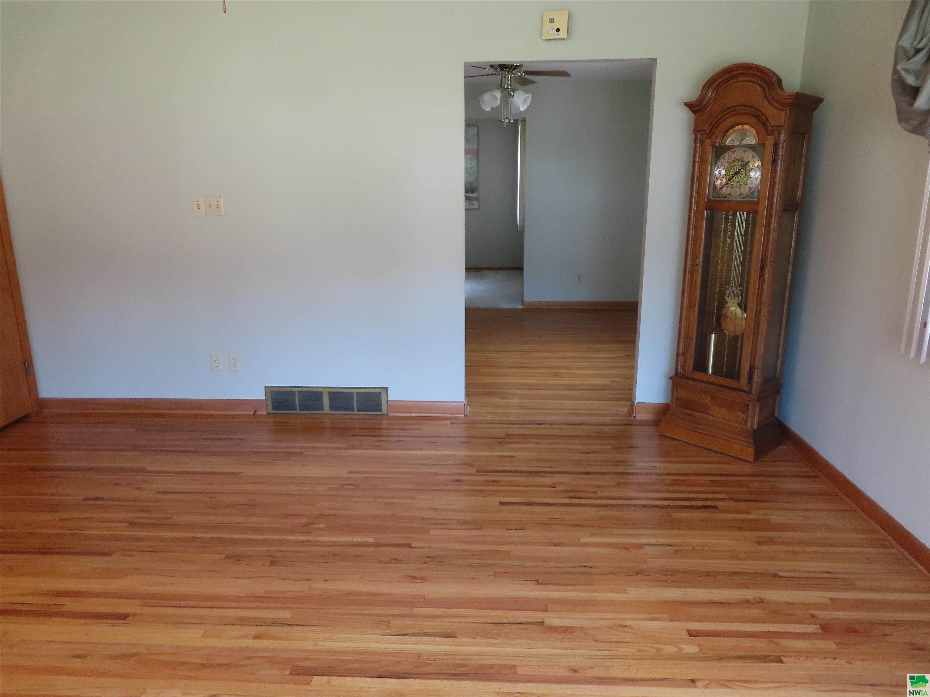 MLS #829416