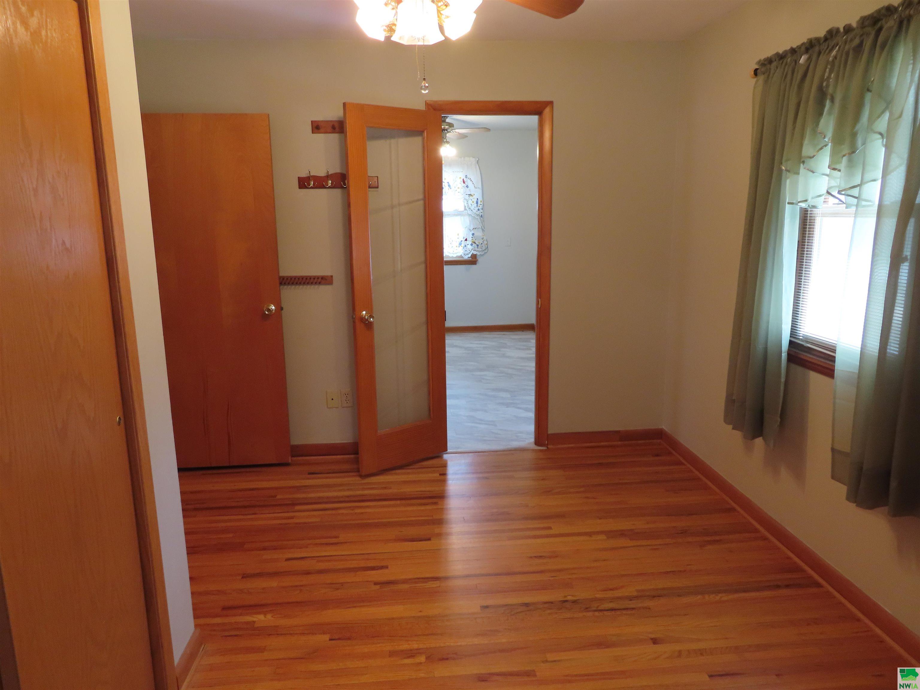 MLS #829416