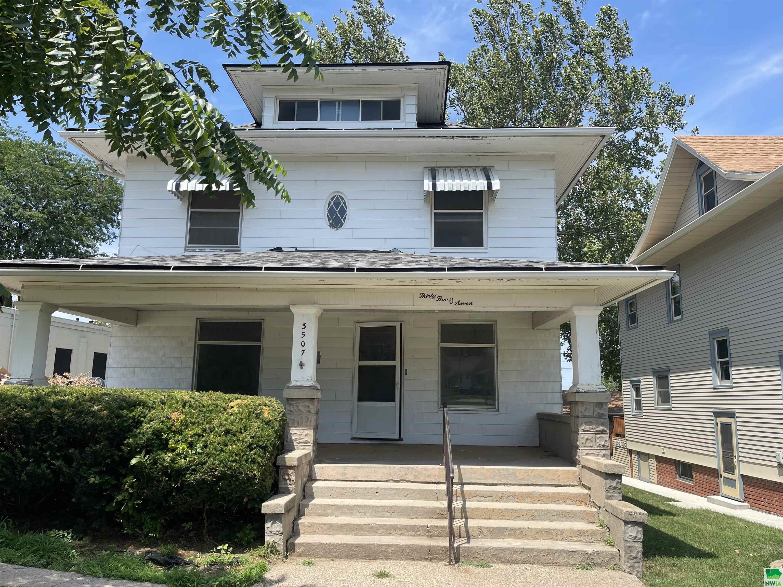 3507 Stone Ave., Sioux City, IA 51106 