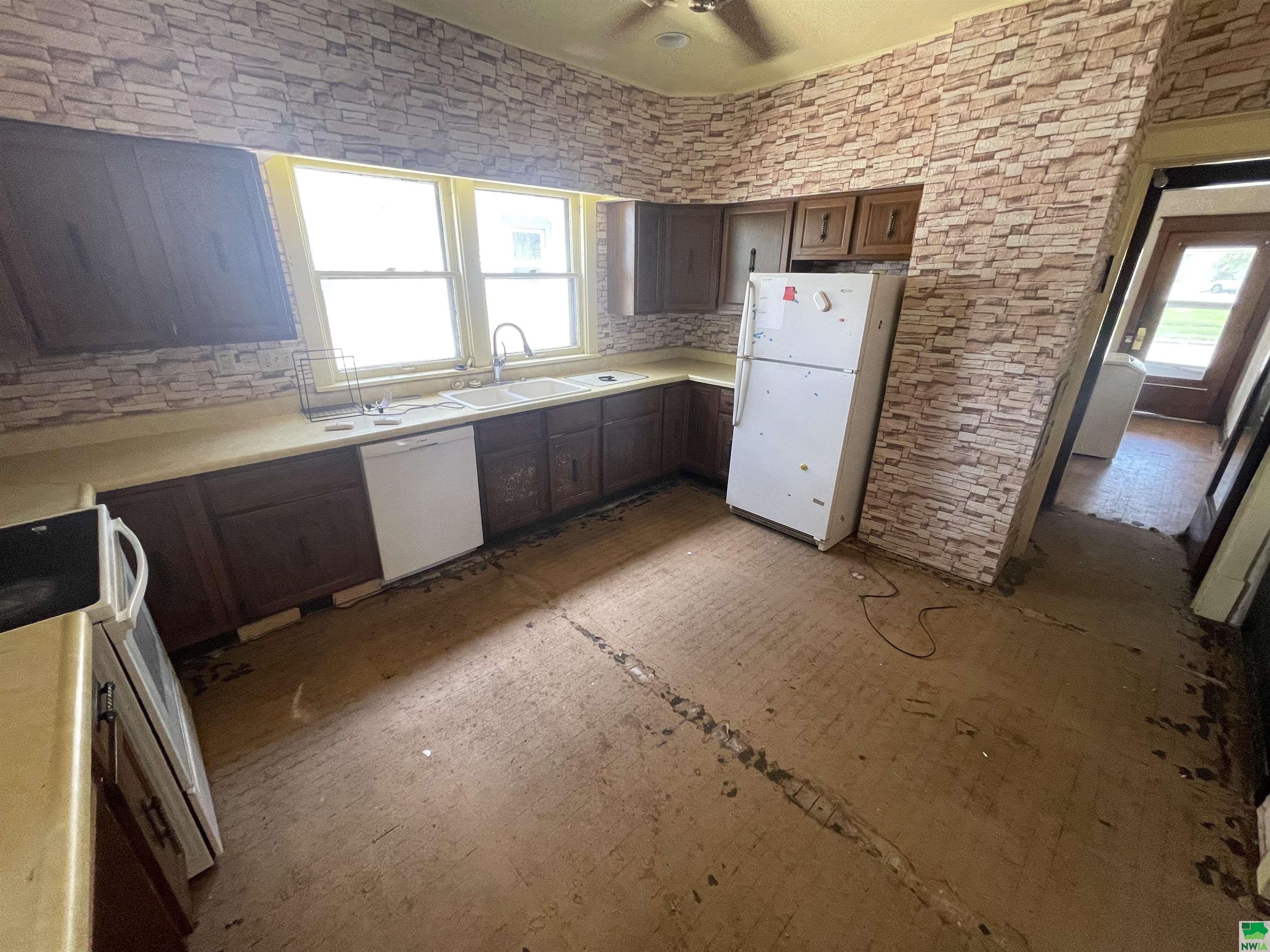 MLS #829418