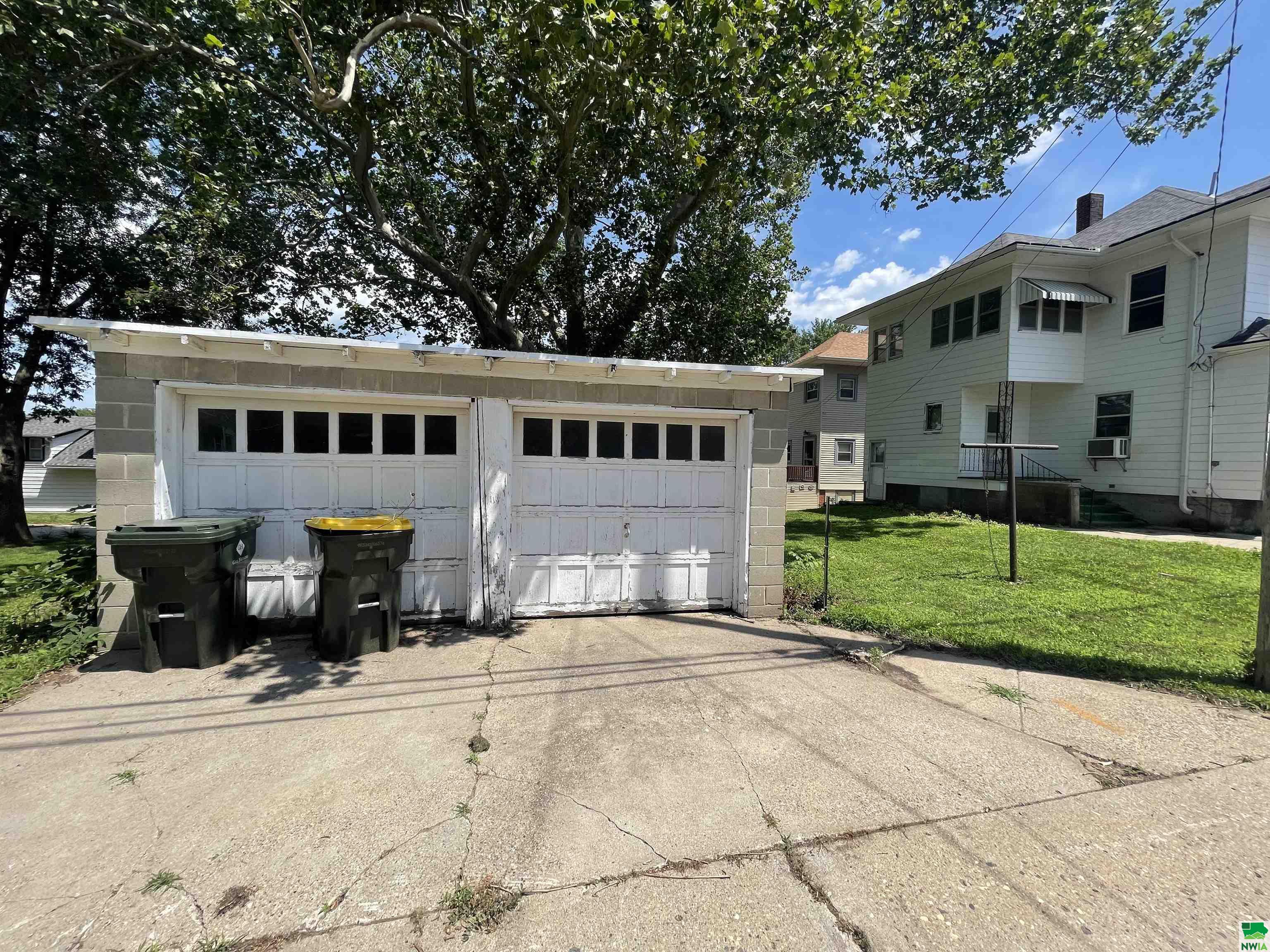 MLS #829418
