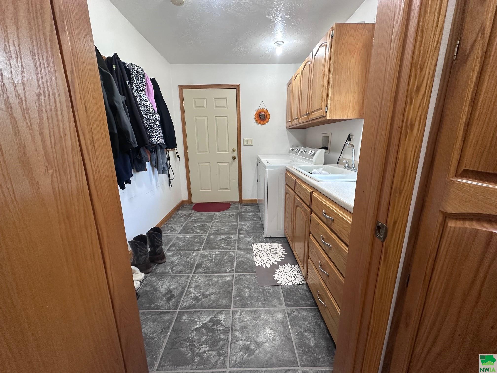 MLS #829420