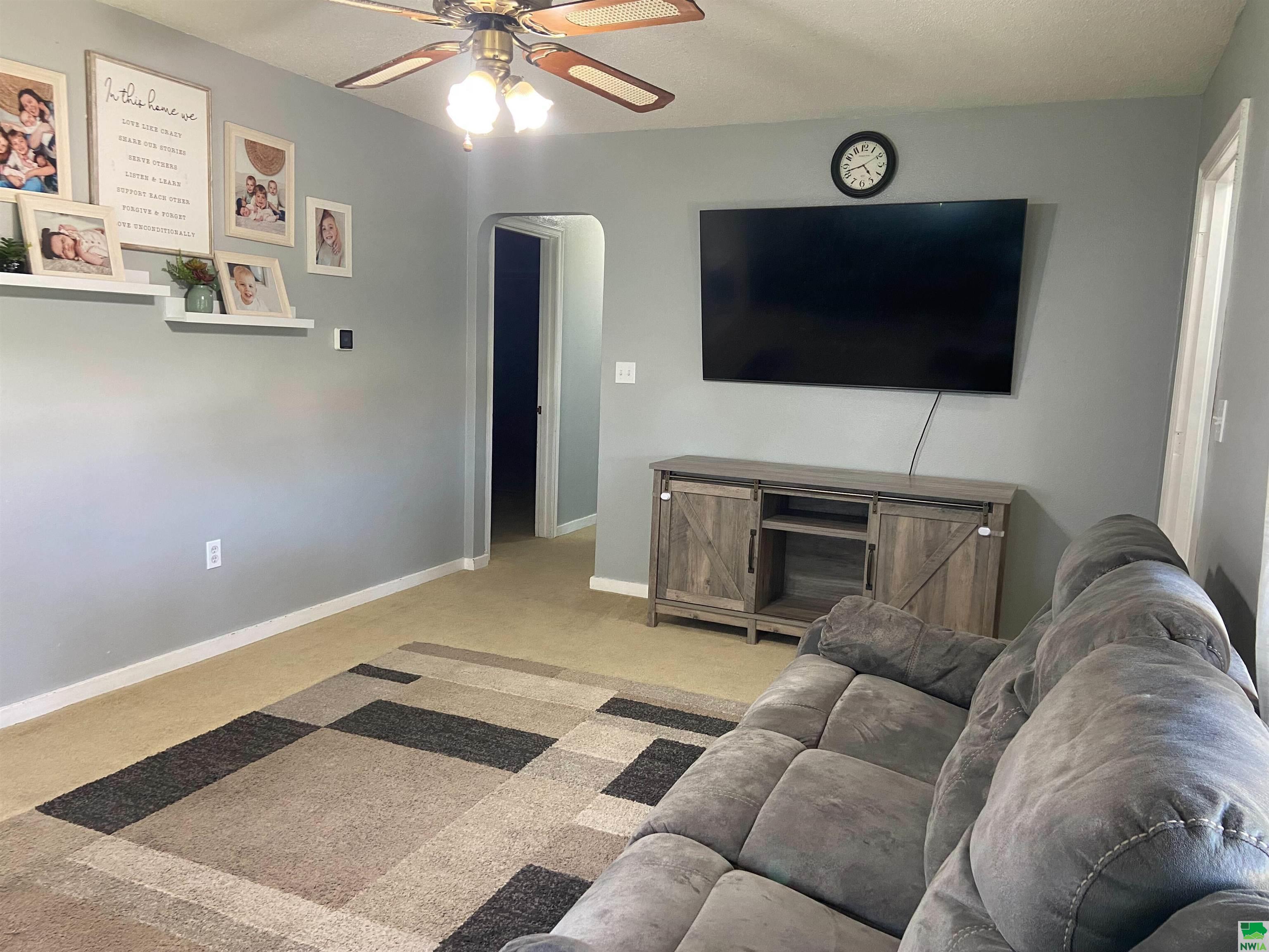 MLS #829422