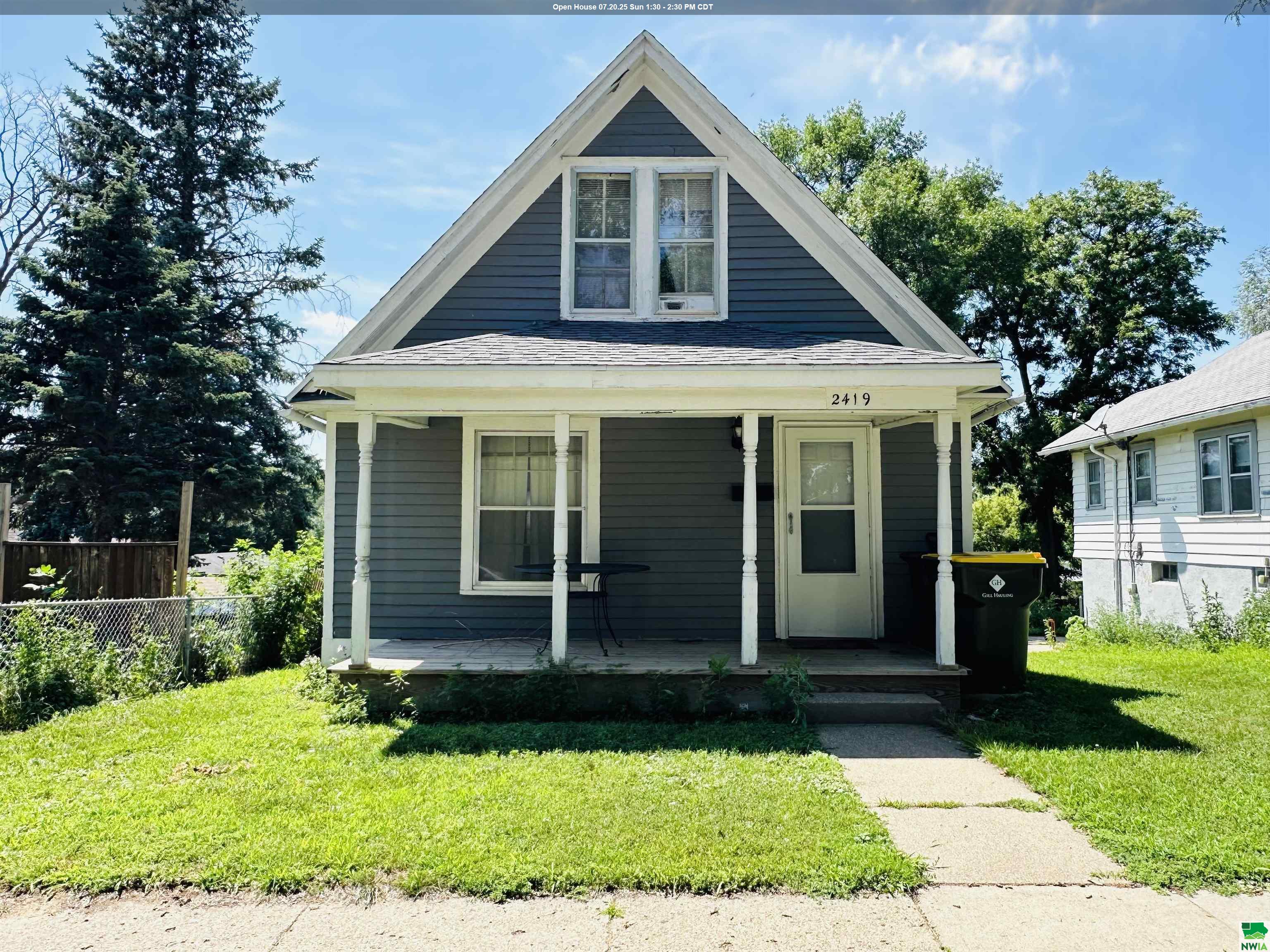 2419 Cedar St S, Sioux City, IA 51106 