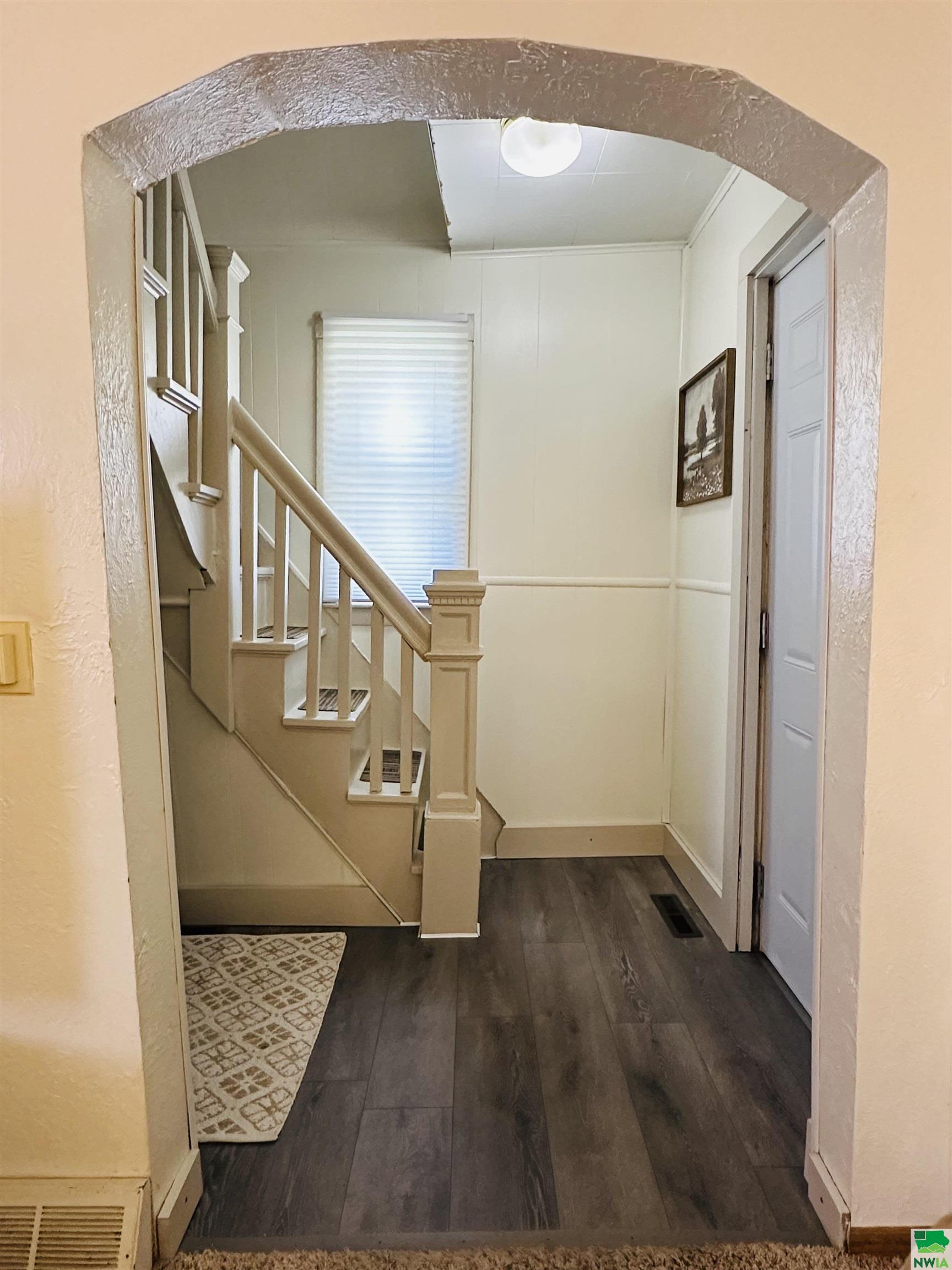 MLS #829428