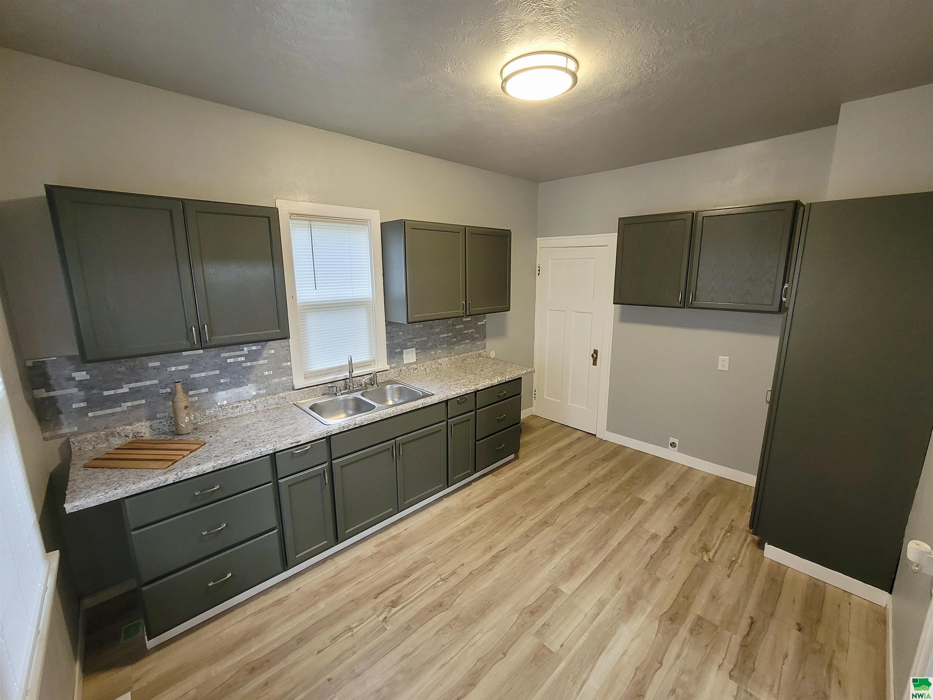 MLS #829433
