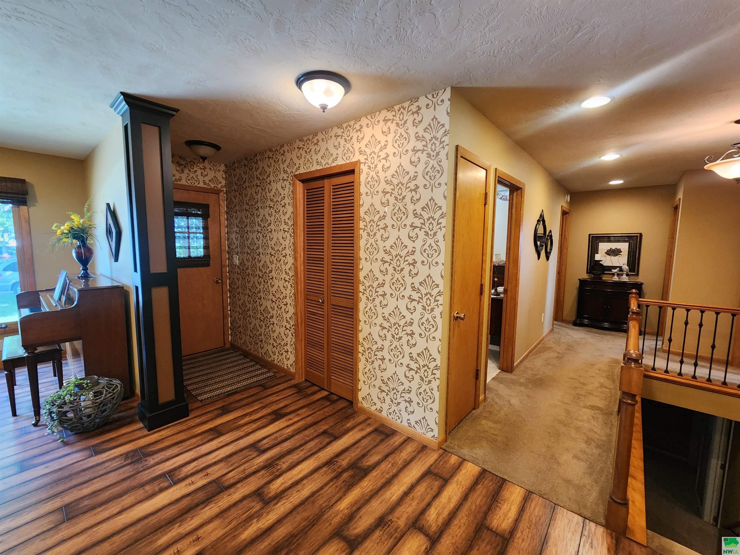 MLS #829434