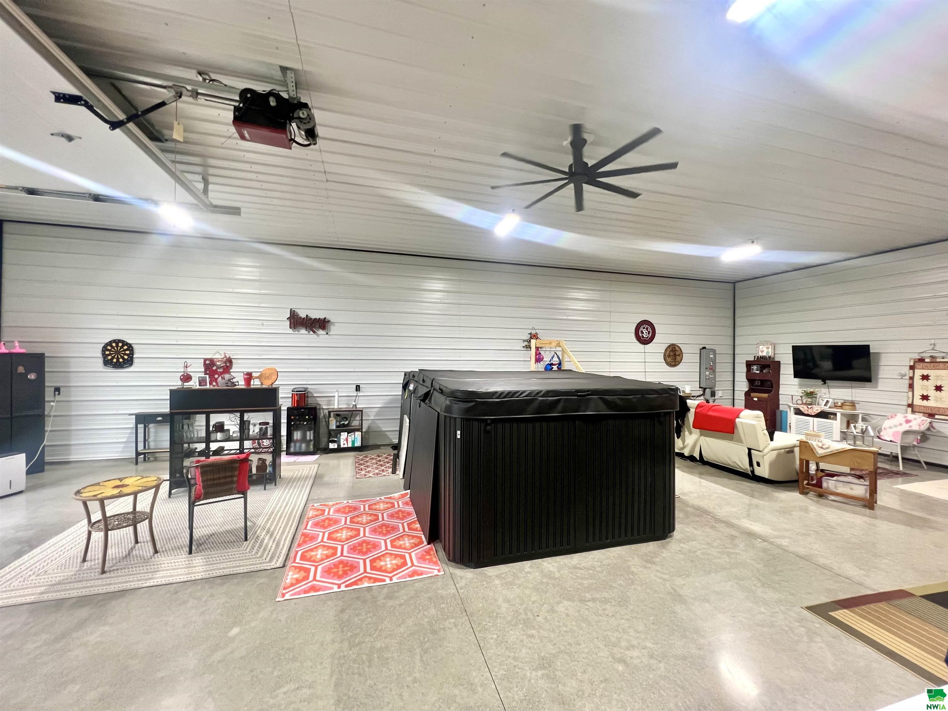 MLS #829440