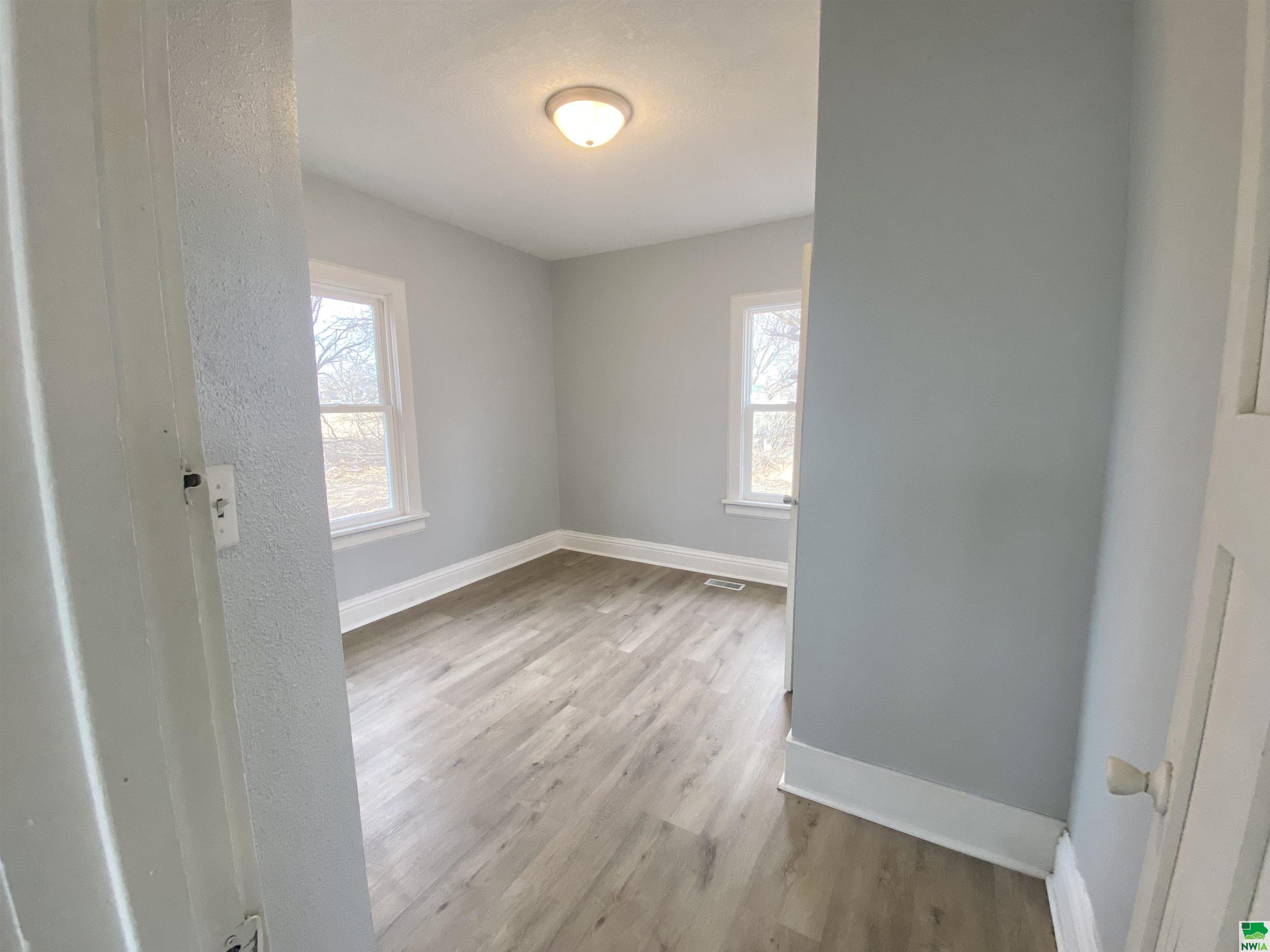 MLS #829442