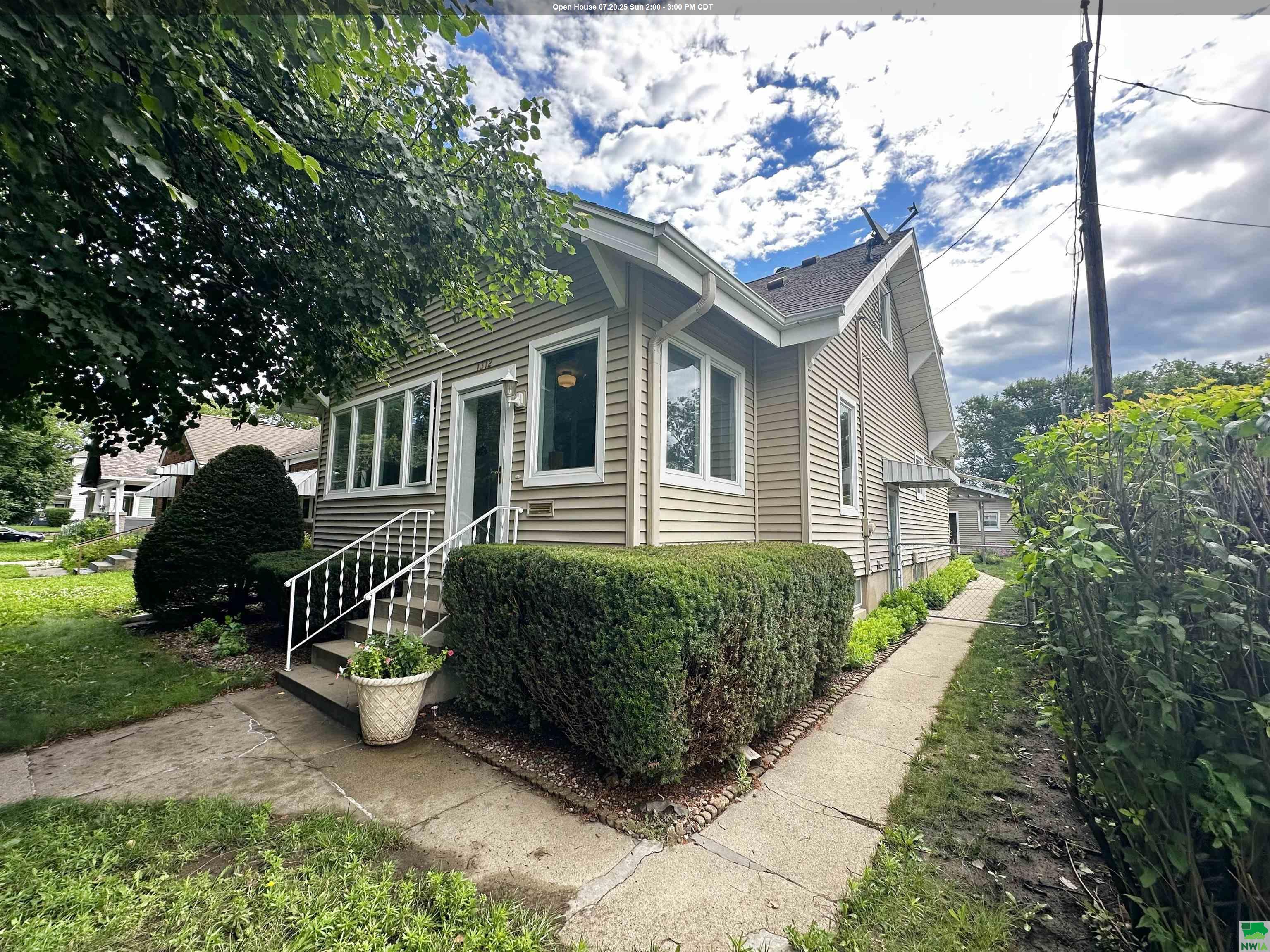 1312 GLASS ST S, Sioux City, IA 51106 