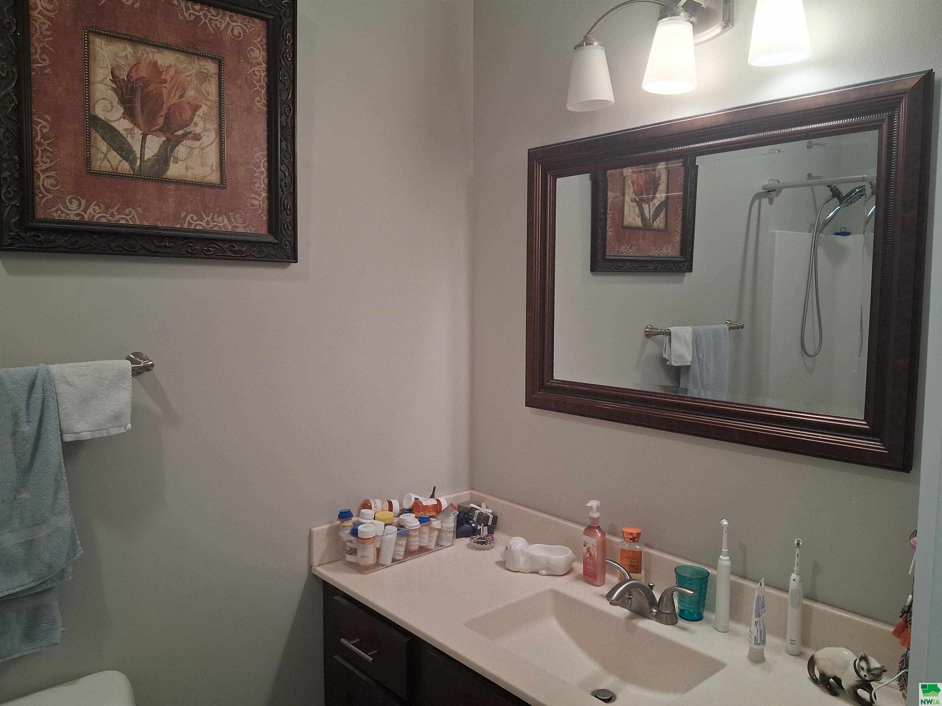 MLS #829449