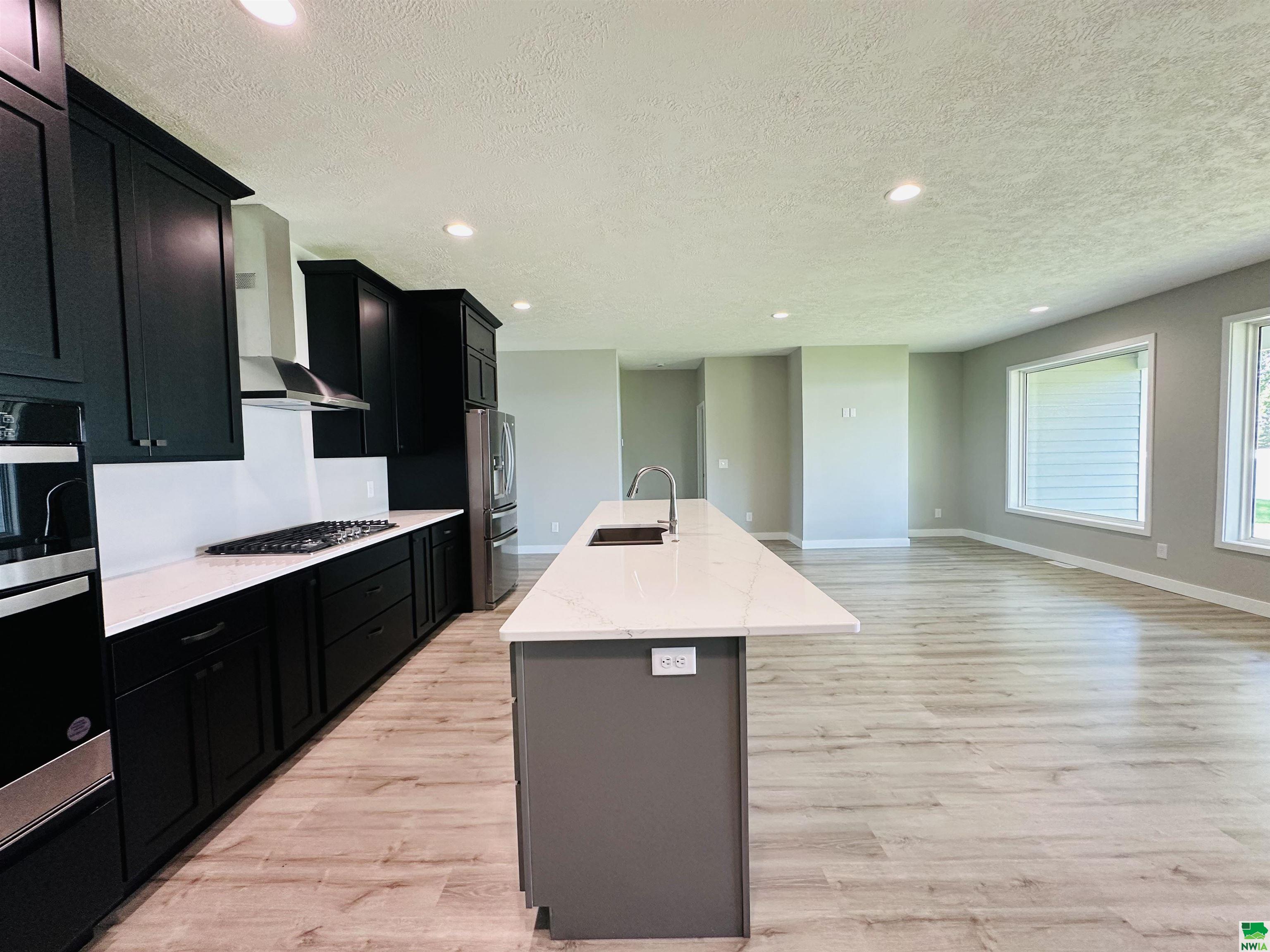 MLS #829450