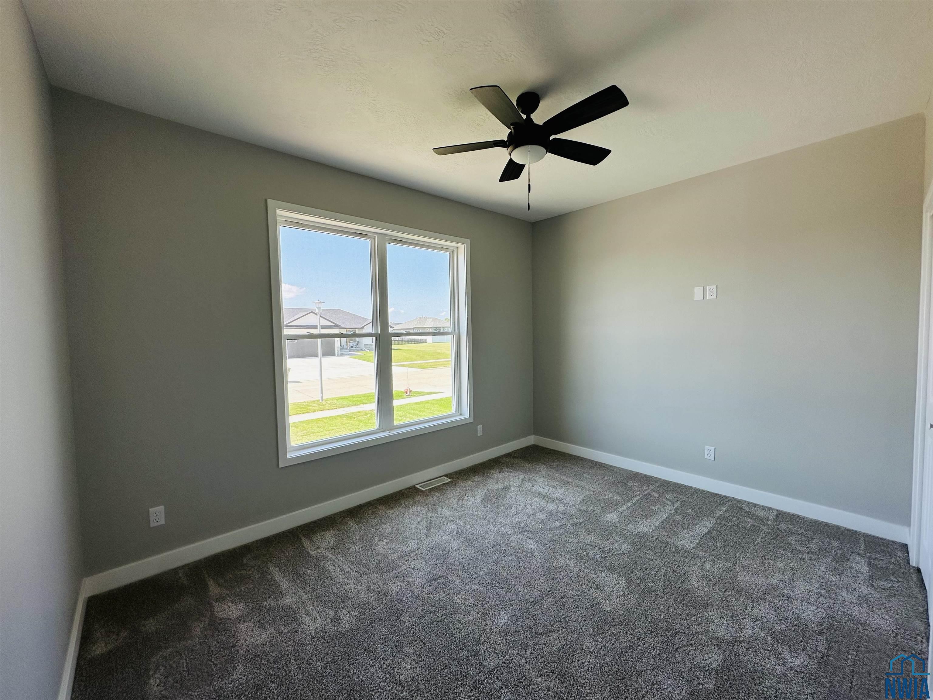 MLS #829450