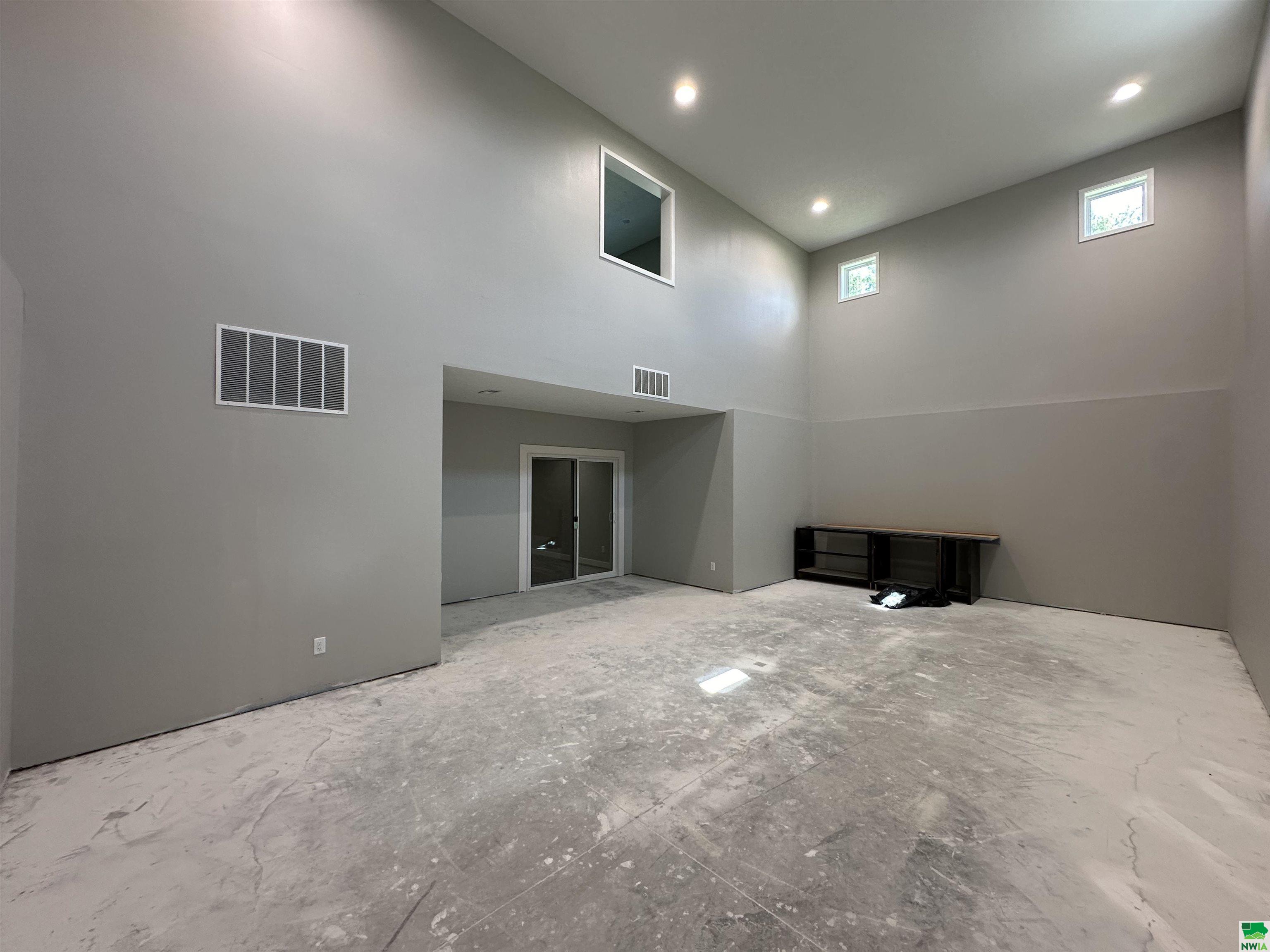MLS #829450