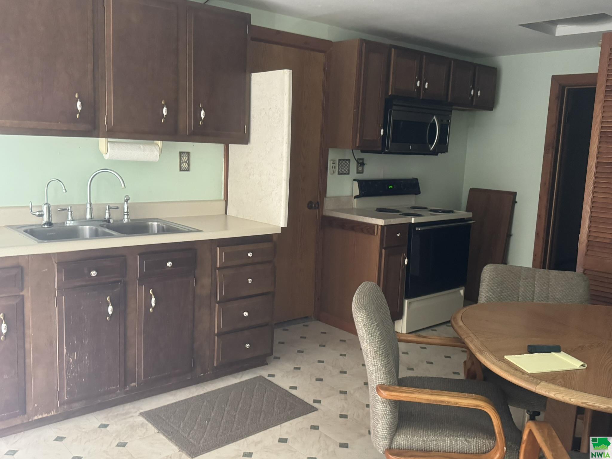 MLS #829453