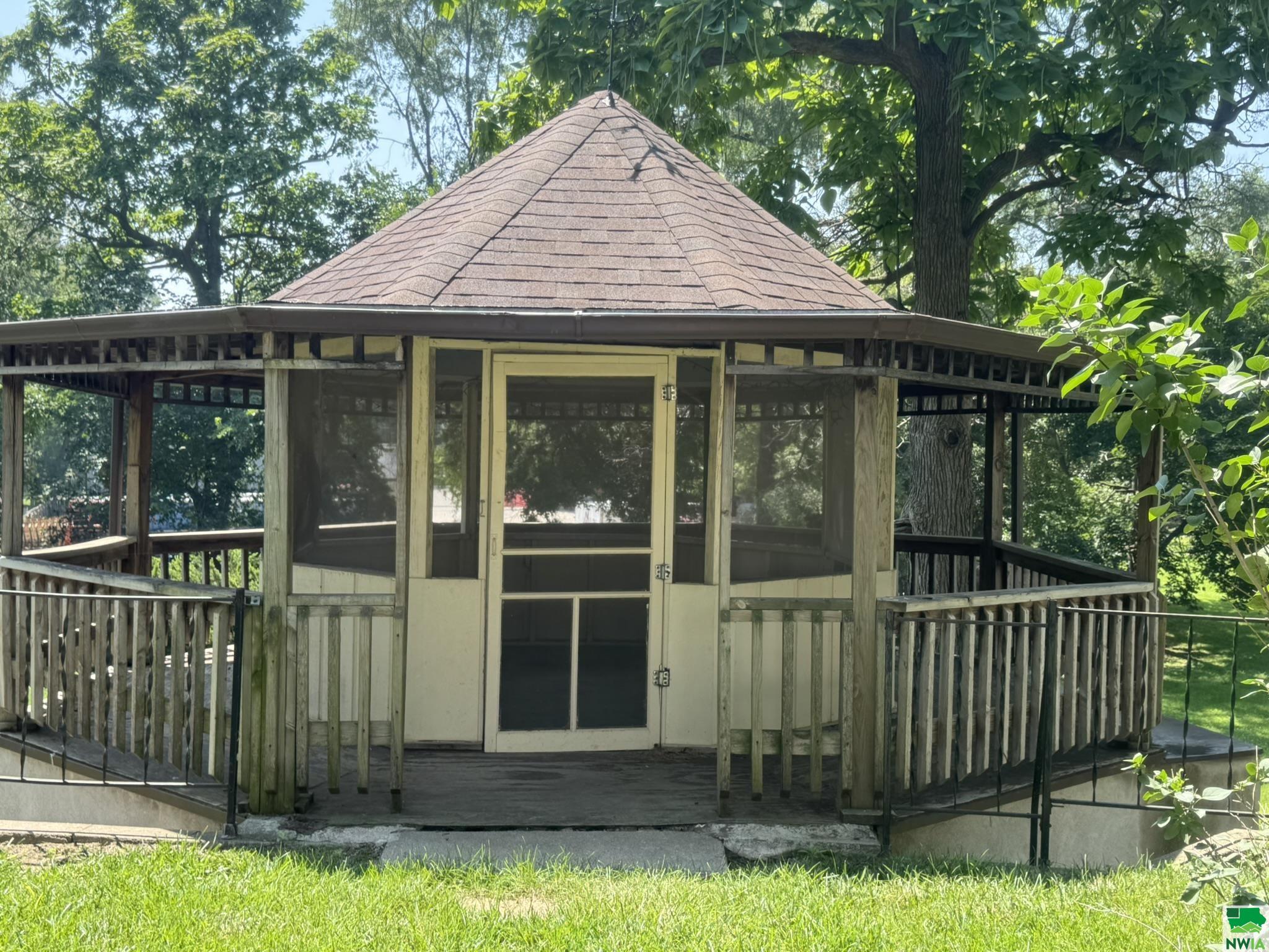 MLS #829453