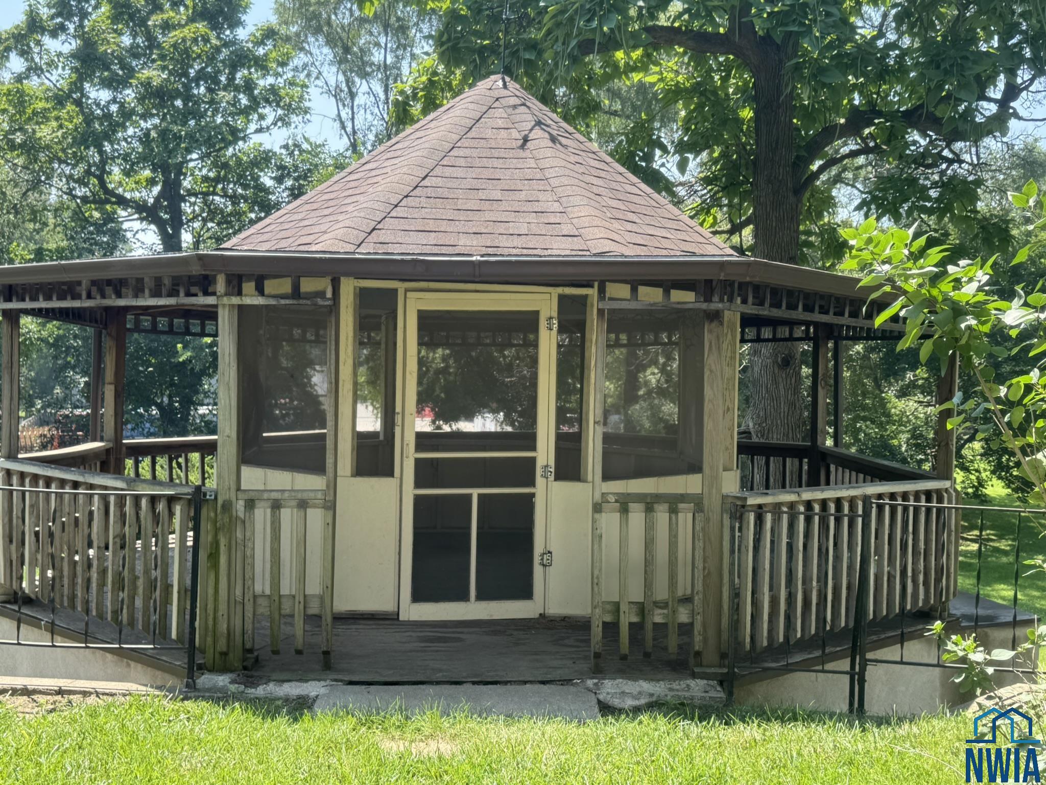 MLS #829453