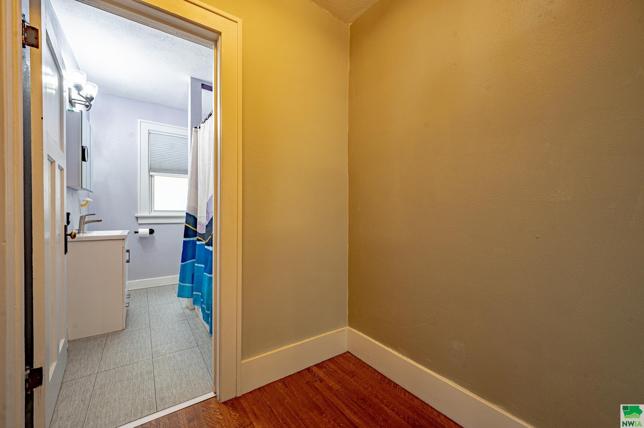 MLS #829454