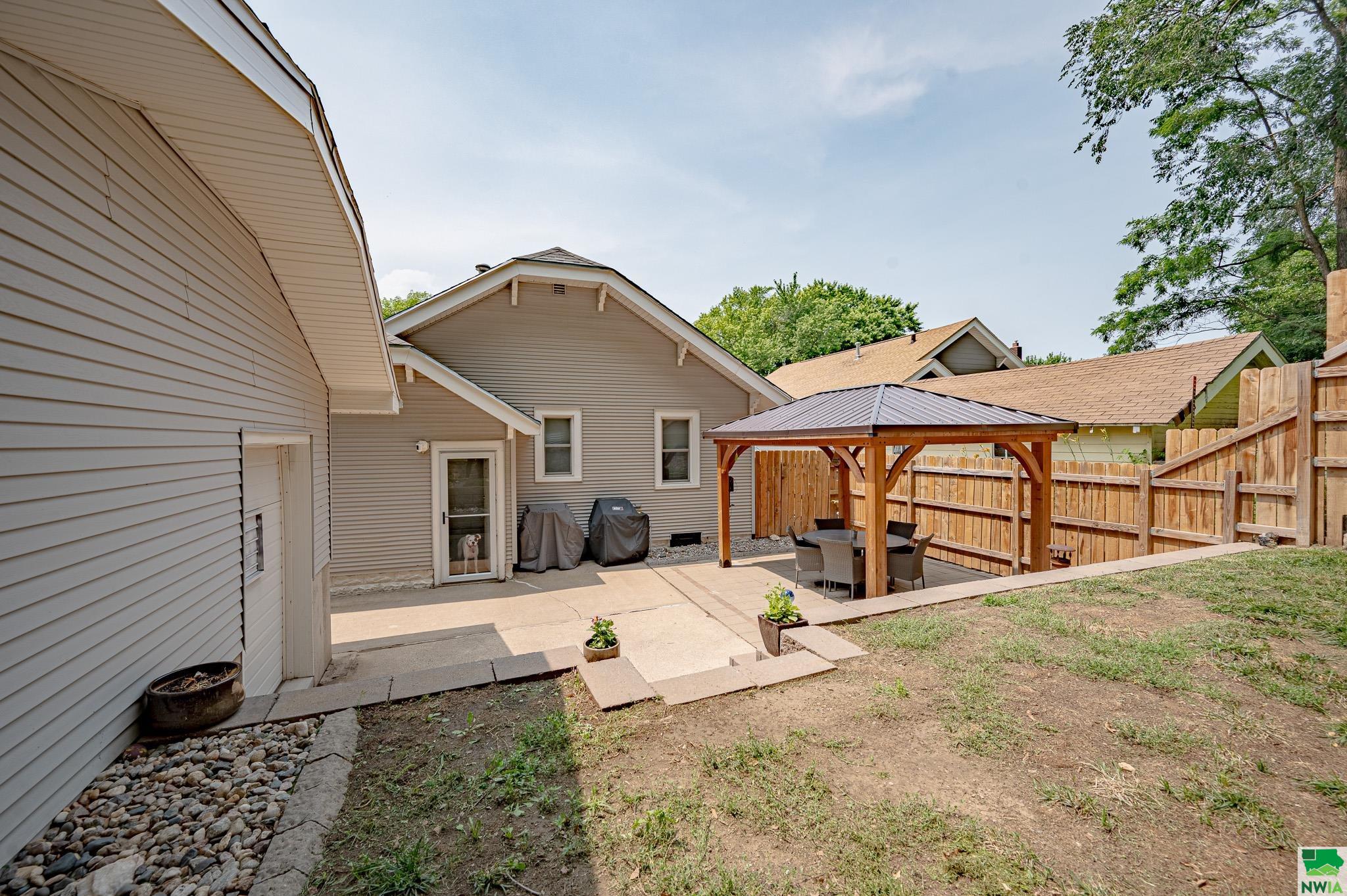 MLS #829454