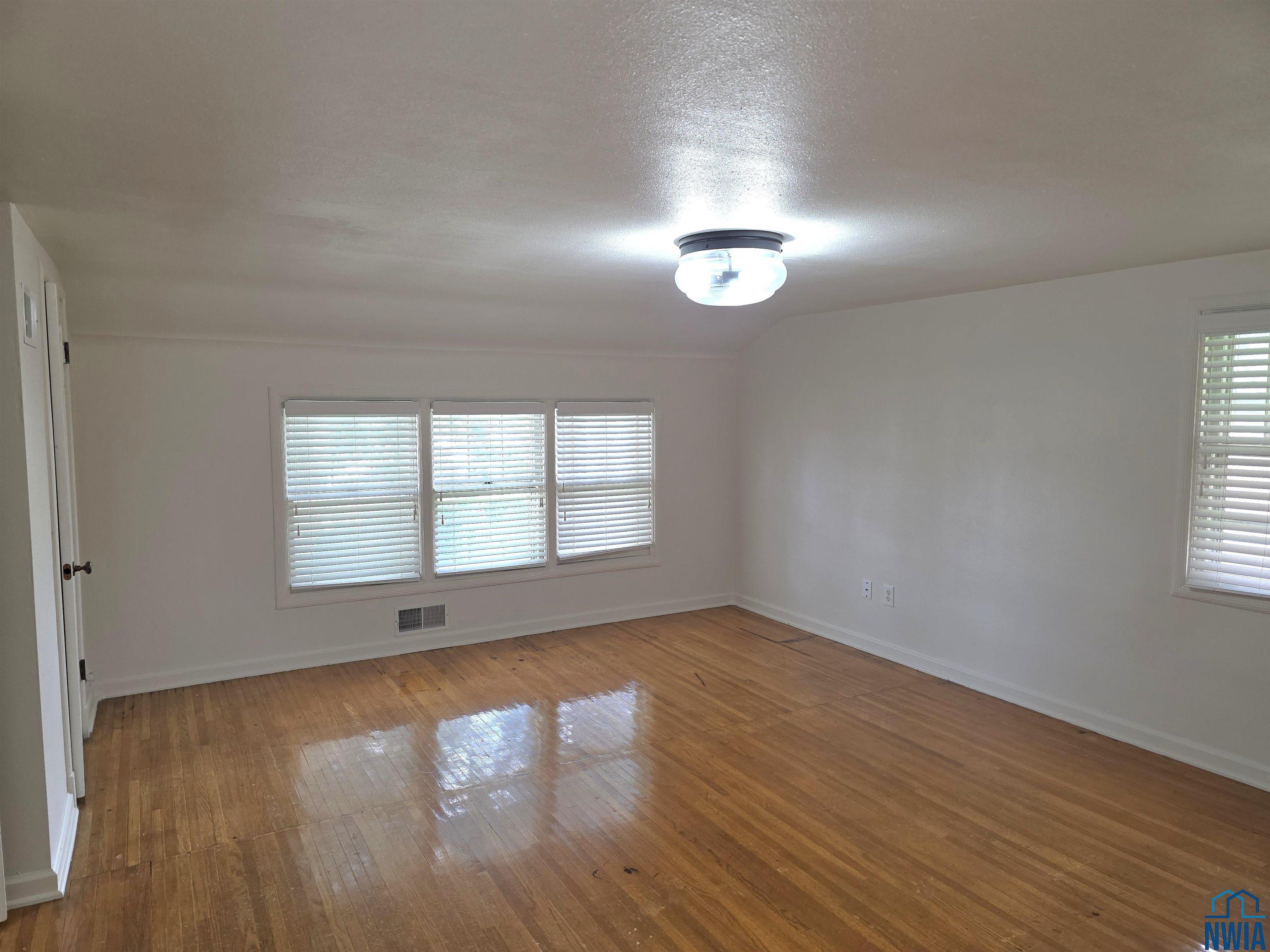 MLS #829458