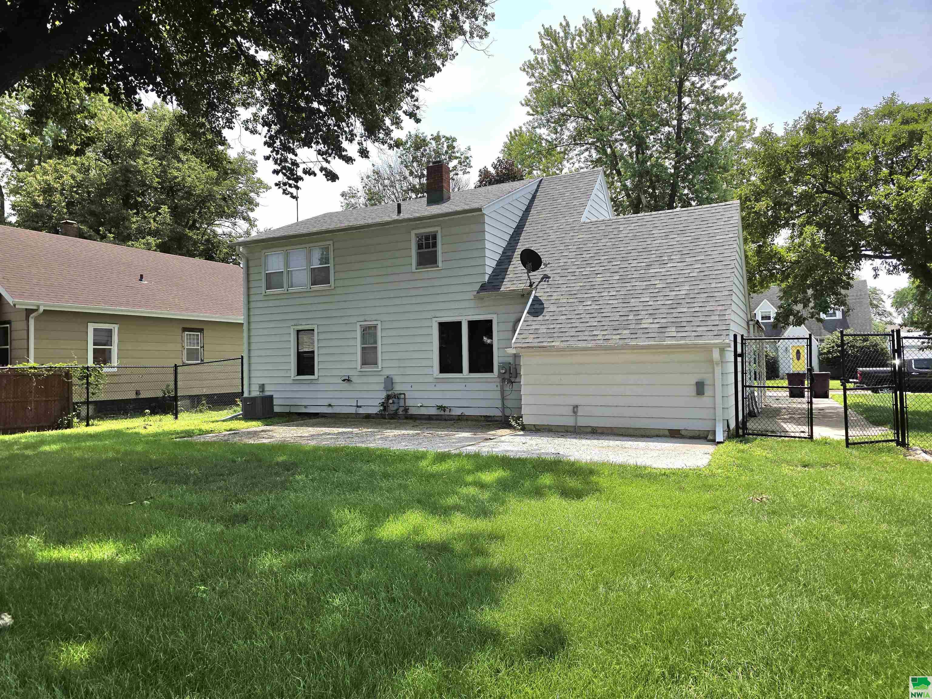 MLS #829458