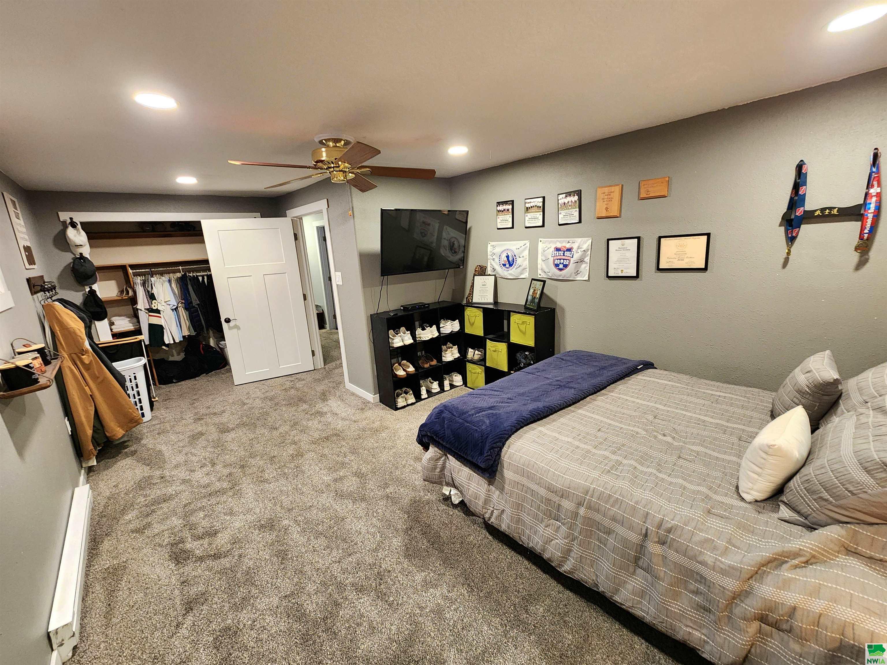 MLS #829460
