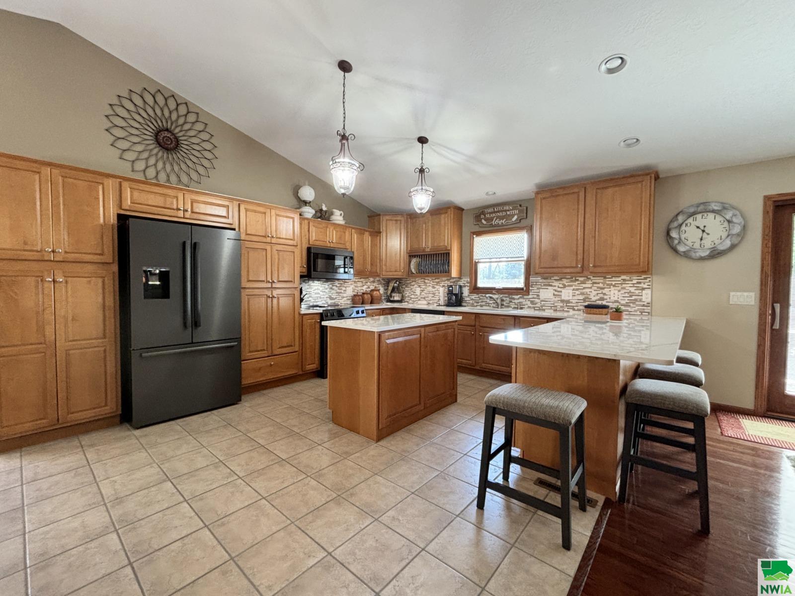 MLS #829464