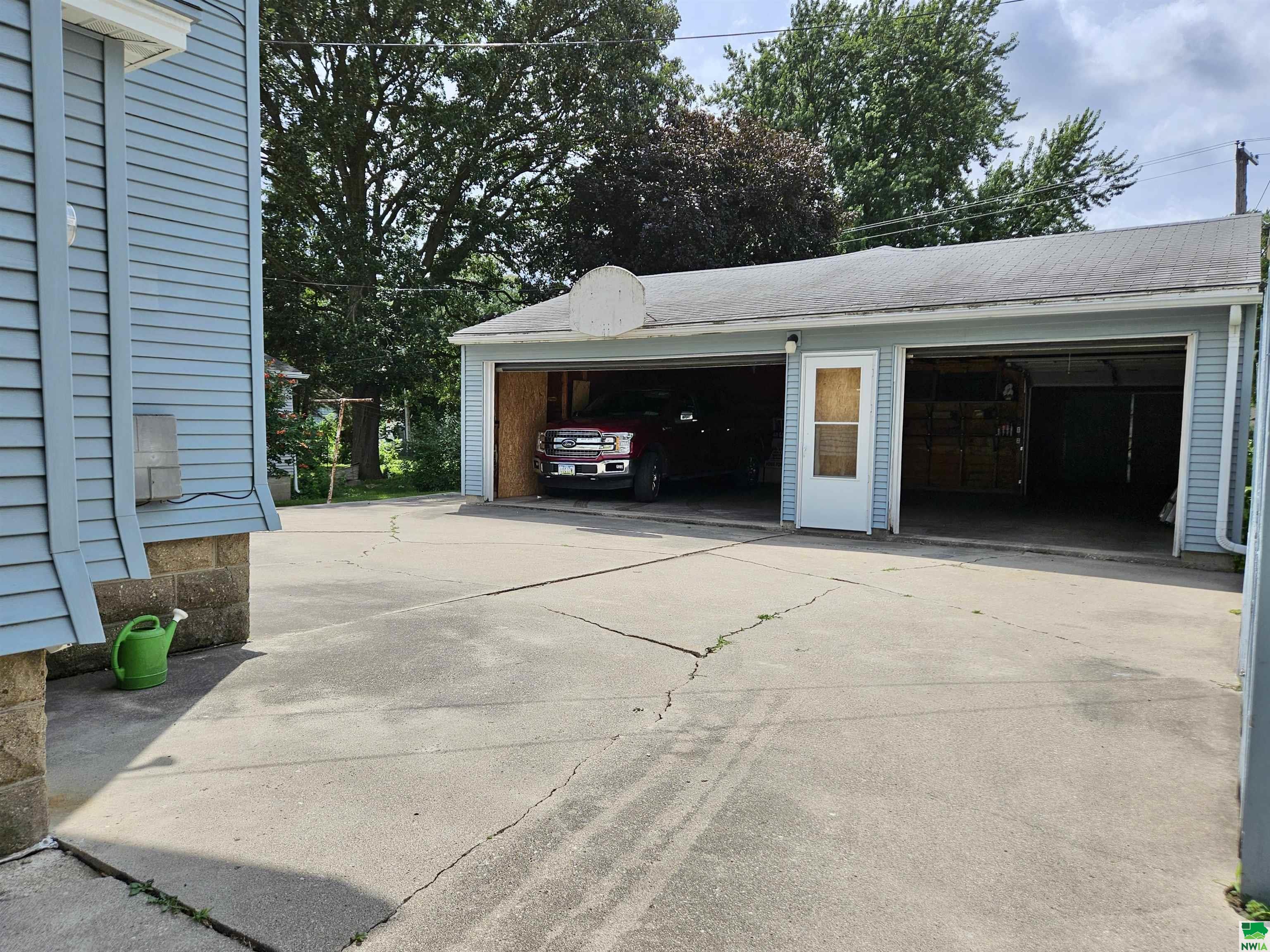 MLS #829466
